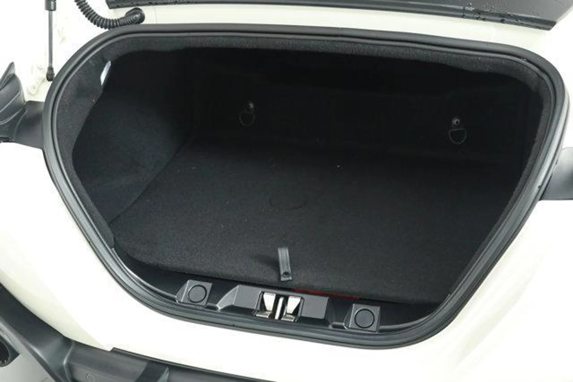 mph030_951501819_33q_u4_EF_8_d_T_Igbylg_Dgf_Hx_ZY_84d05eab4d