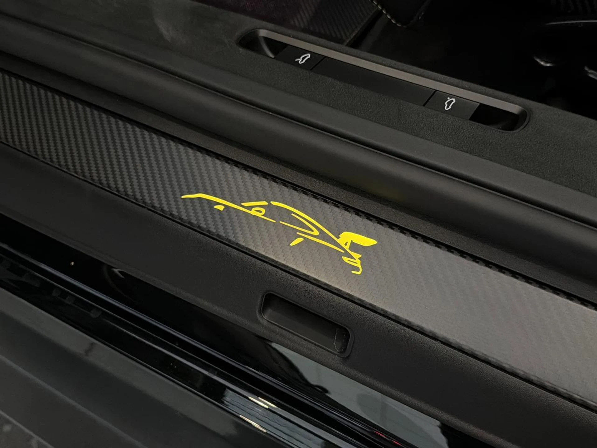 mph030_95738260_a56714b7aebdce9a122eae0f261bea6e_ab1aa3590d