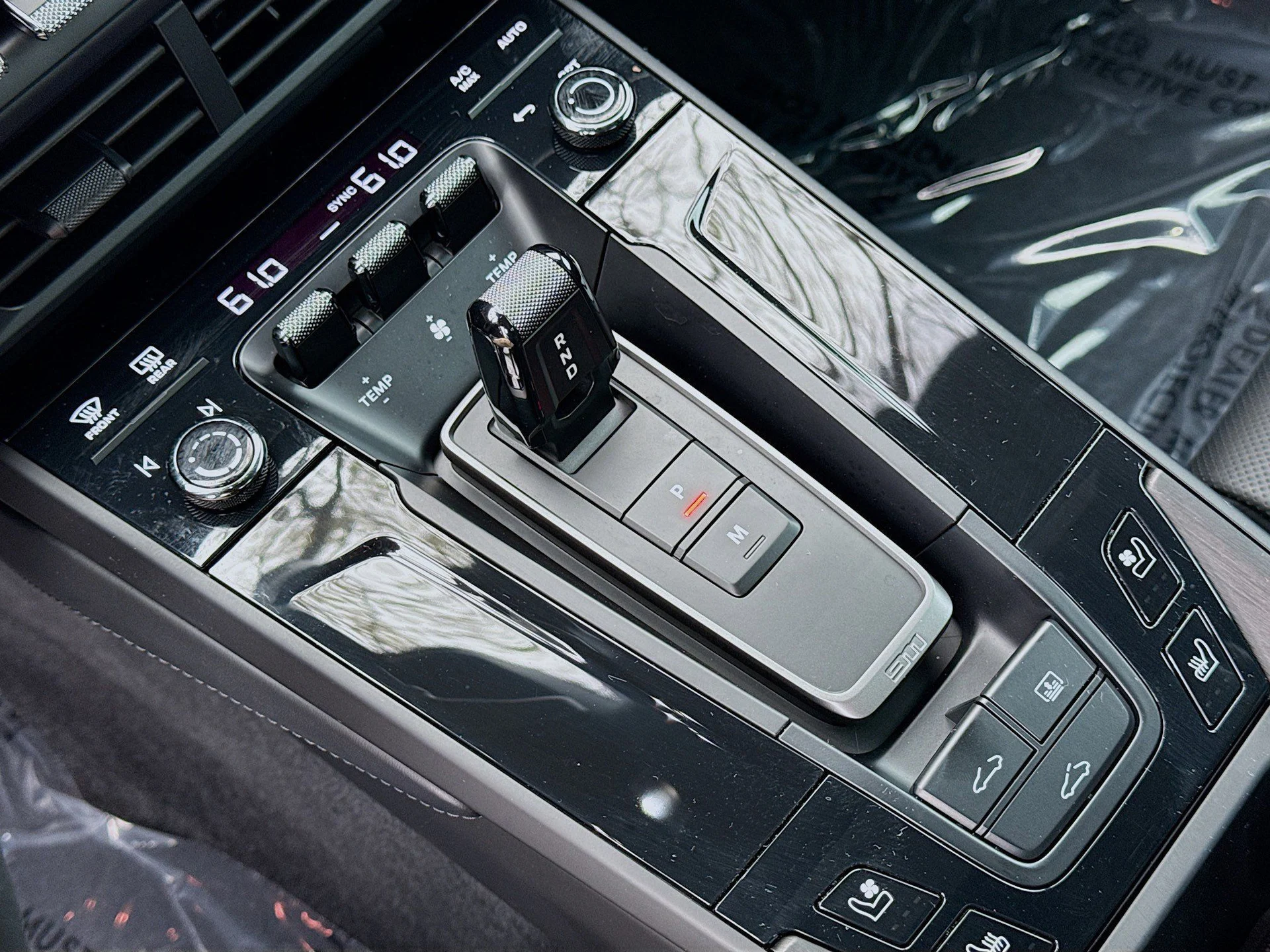 mph030_964396689_28a696b153bb540907c07f3d3e6bdf06_7c0bf7f06f