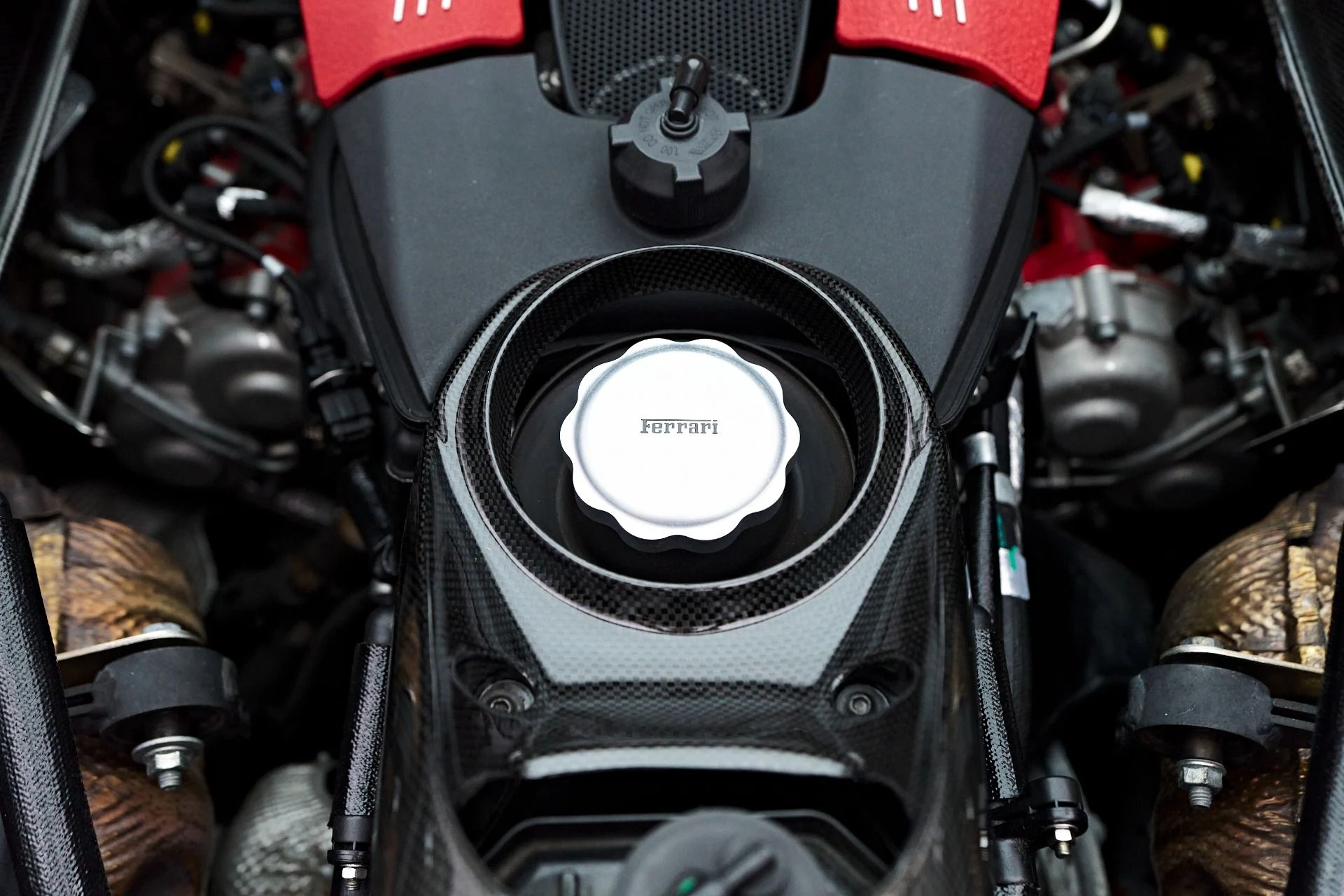 mph030_965844782_Used_2016_Ferrari_488_GTB_Base_1755995740_8b554b5eec