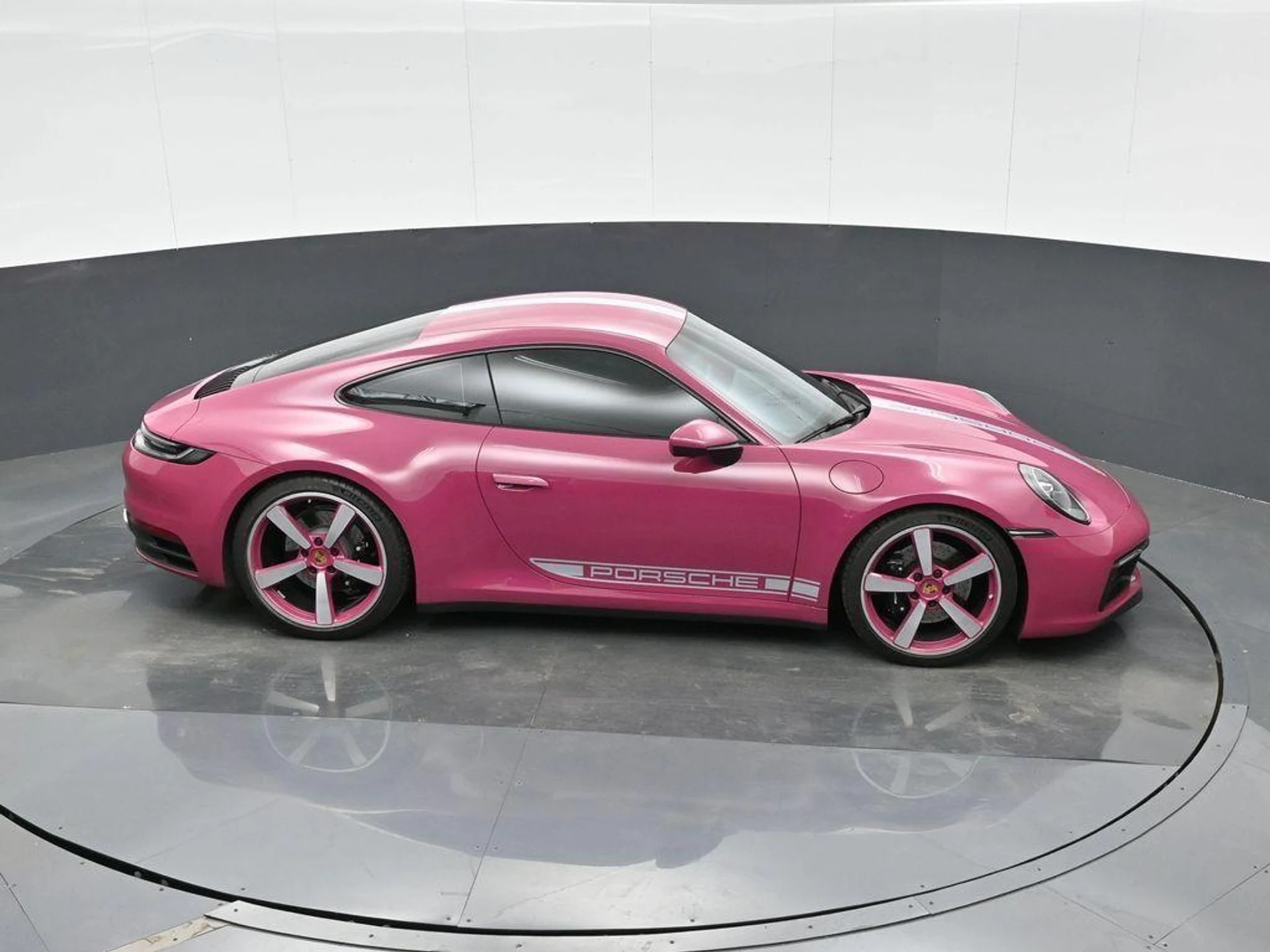 mph030_972987330_w_Zadr3cq_B_Ye_Zg_Ix_VL_9_BXCJ_Xiw_Lg_81e2d68402