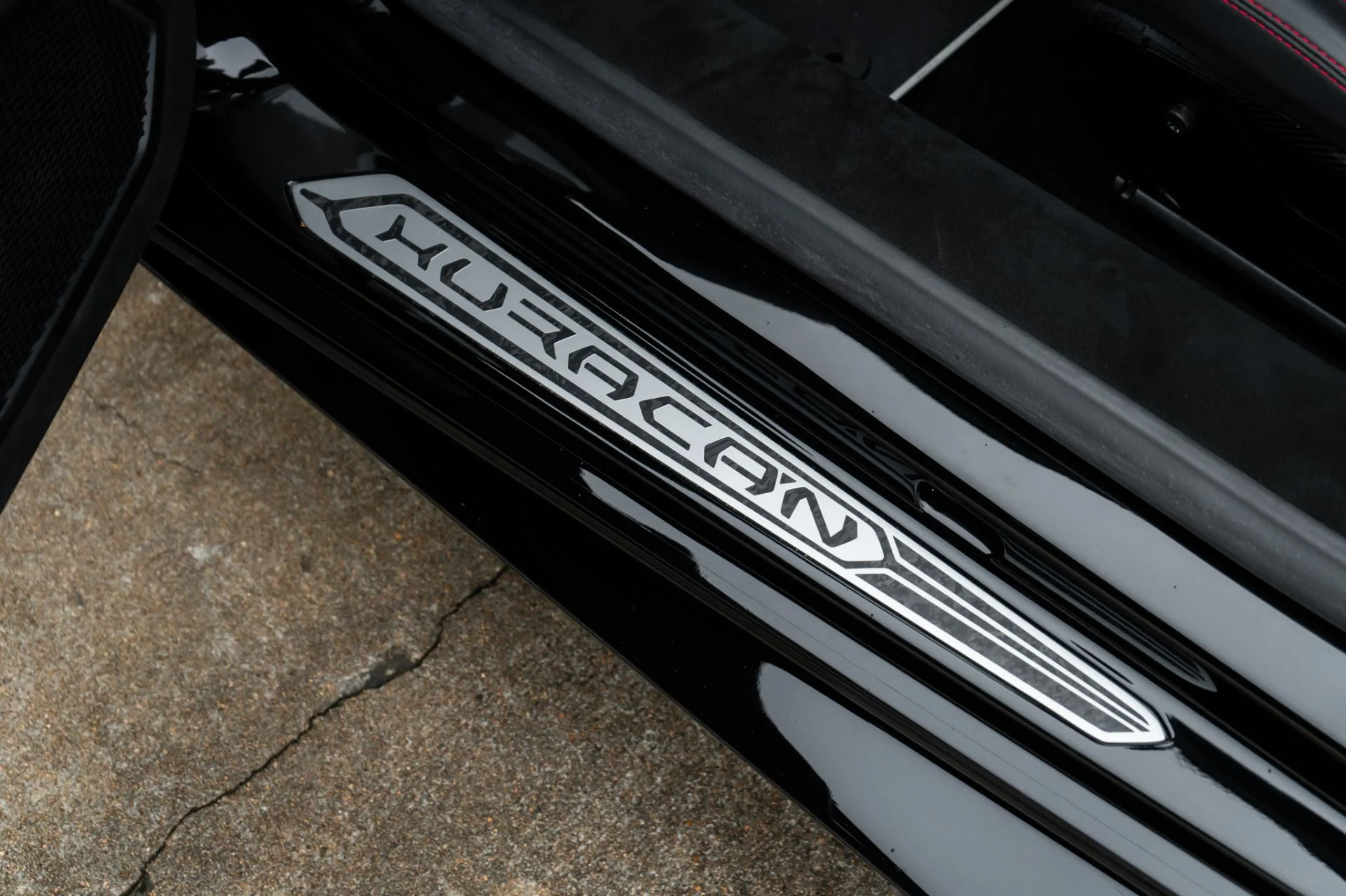 mph030_975130750_Used_2018_Lamborghini_Huracan_LP_640_4_Performante_1784070593_261effa03d