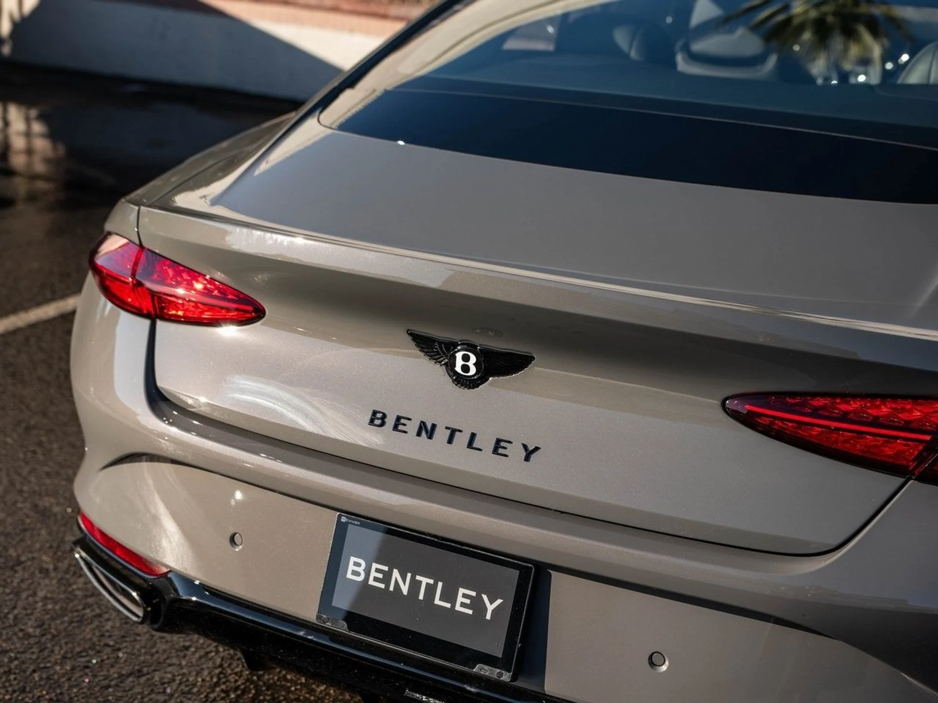 mph030_977142688_04194d4a5e910484ccf4f42beac32383x_6285c24558