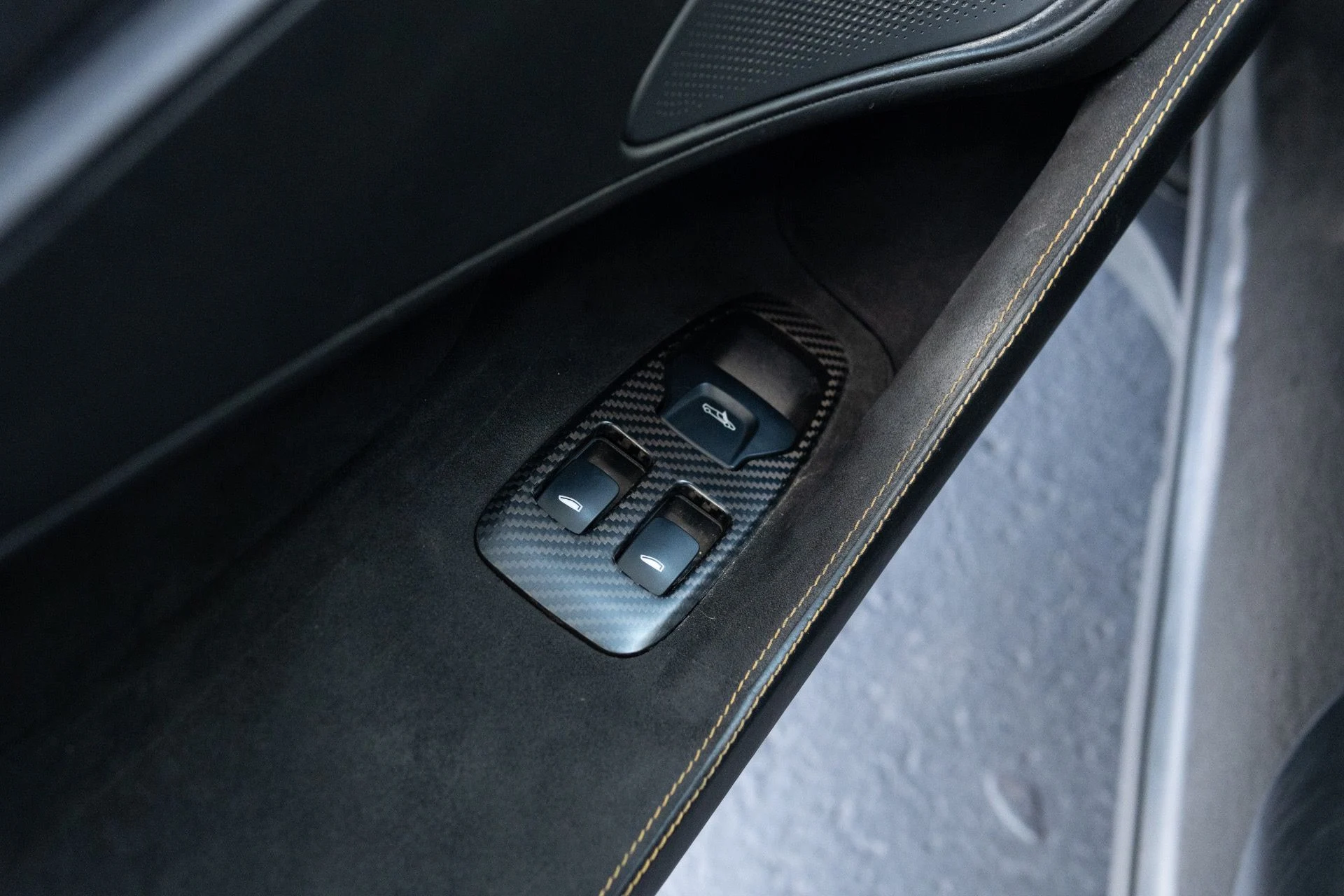 mph030_978146313_Used_2018_Mc_Laren_570_GT_1778087096_9581a78363
