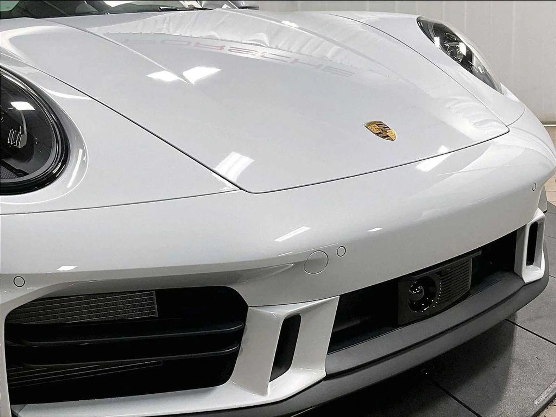 mph030_978788855_Wm_Qq9t_Pvy_Vq_Bg_EMS_Hfjoe_Ak_XB_4_a5d4c726fc