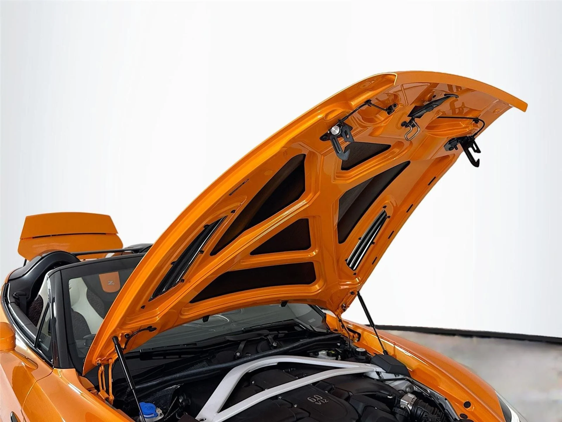 mph030_980099520_ebc60b26b413129cccc37e05f2292a80_84f10b4e04