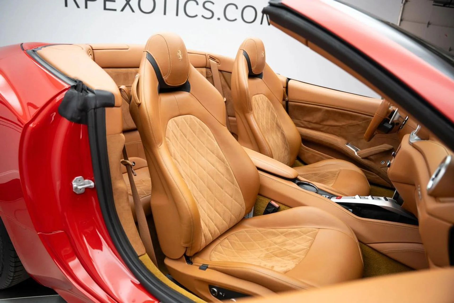 mph030_980431282_233250540cc5c174d0fcd1a66c59e5a9_637710a306