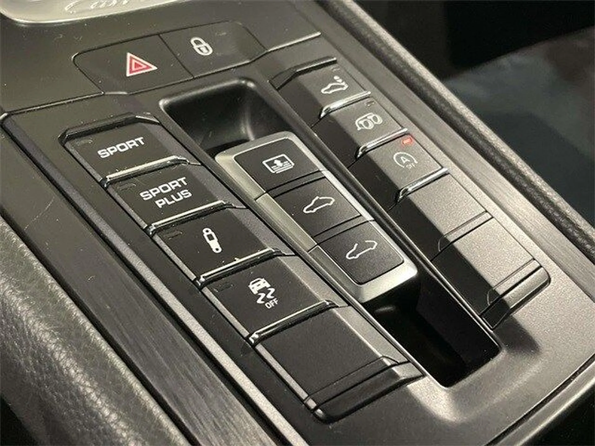 mph030_984202583_96191407e2cd4053457762a09e635c6cx_1def3b76ee