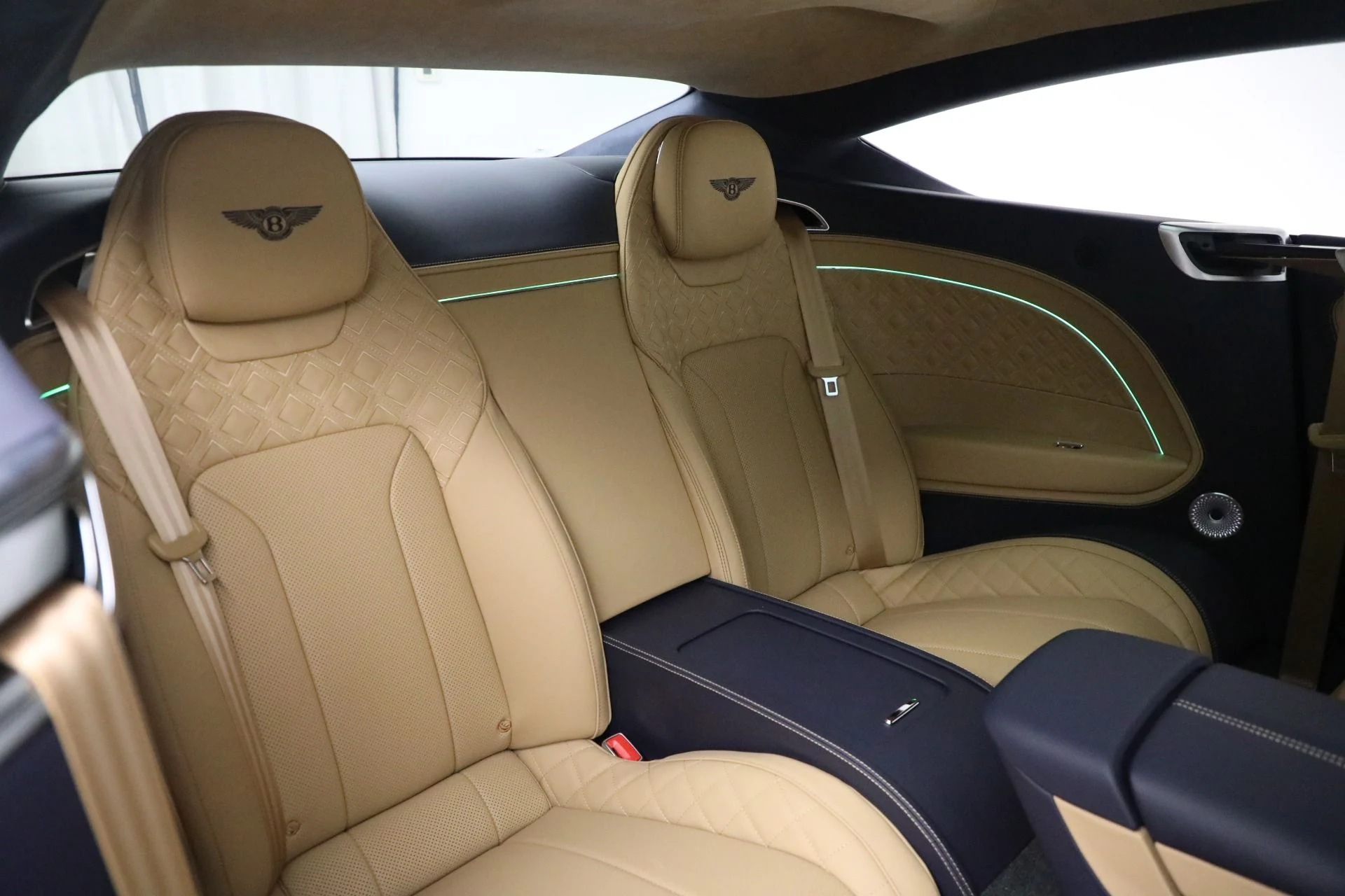 mph030_992266887_Used_2024_Bentley_Continental_GT_Speed_633d7fd161