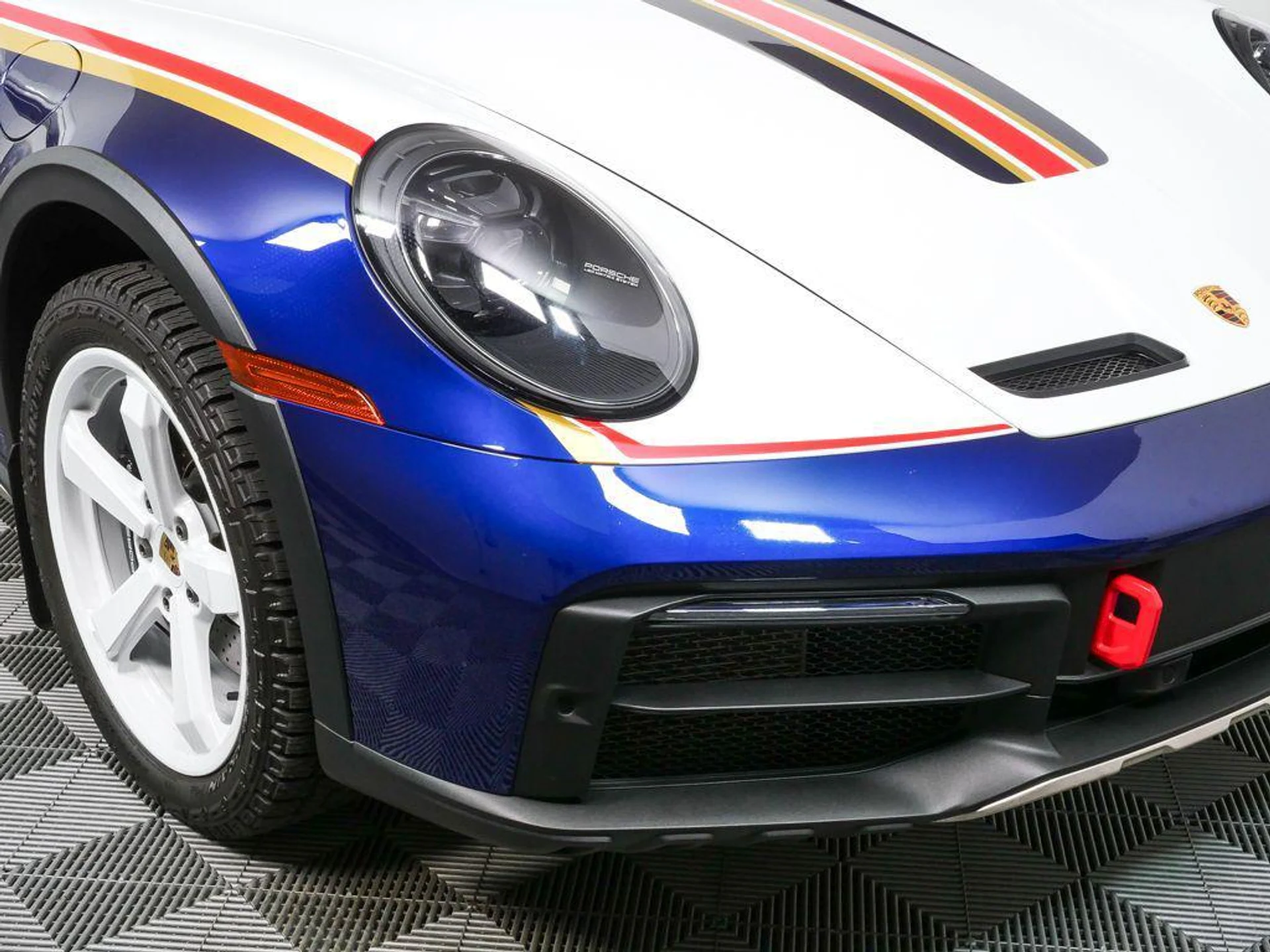 mph030_995015566_f_R2_Nupr_RSE_Hic_Y_Gb_Ic_W3uu_Rmy2_E_4ff90fc531