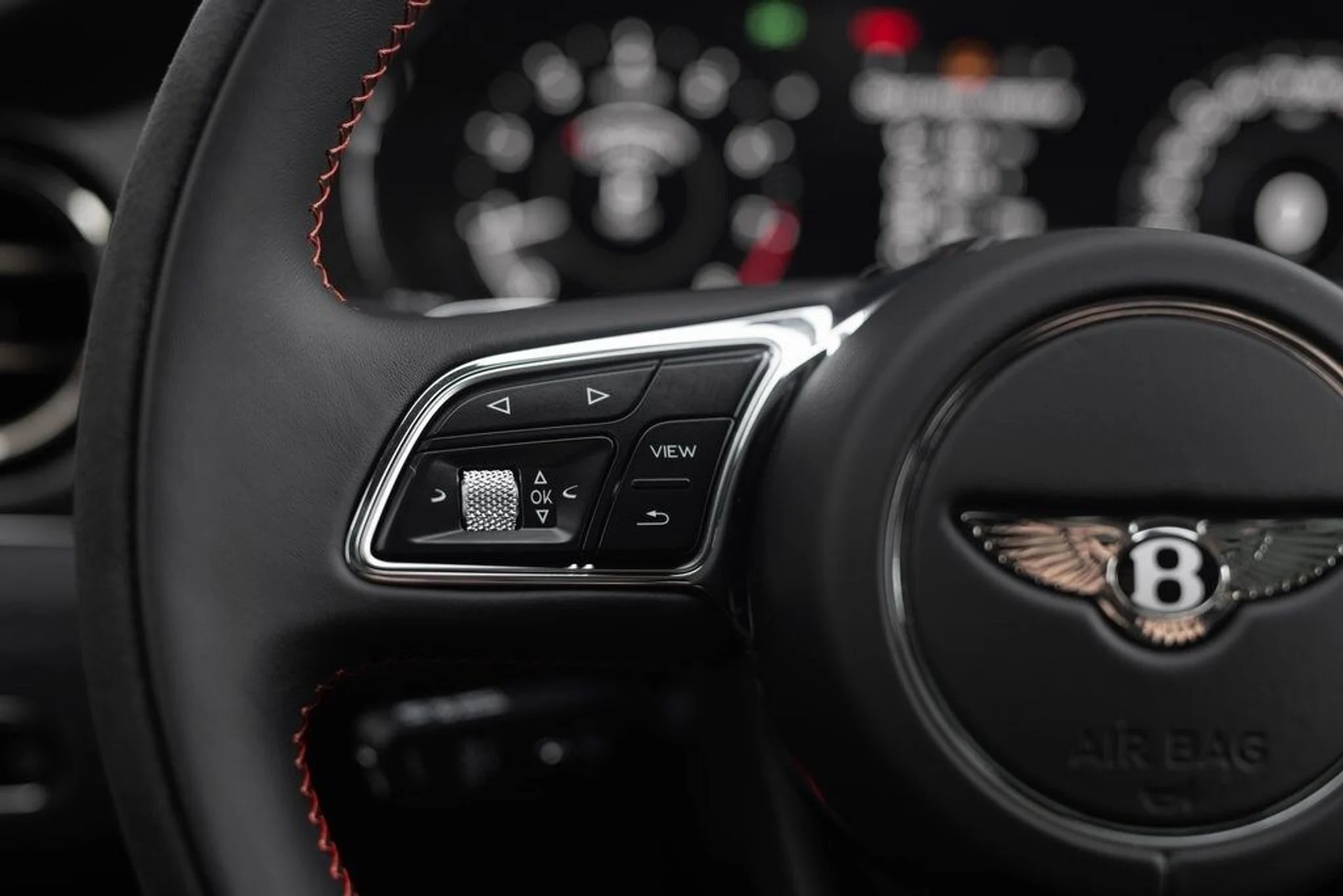 mph031_1009229787_764cb6fd74860fc97b8394a76ec901eax_44b53aefcb