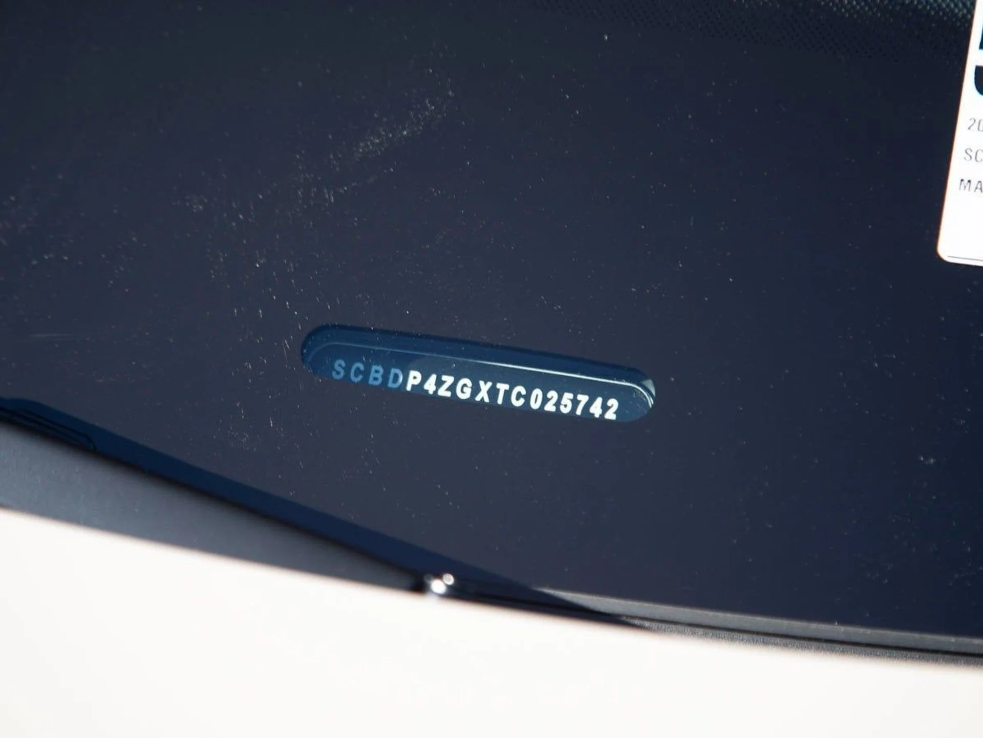 mph031_1013856945_32_ec804f4ce4