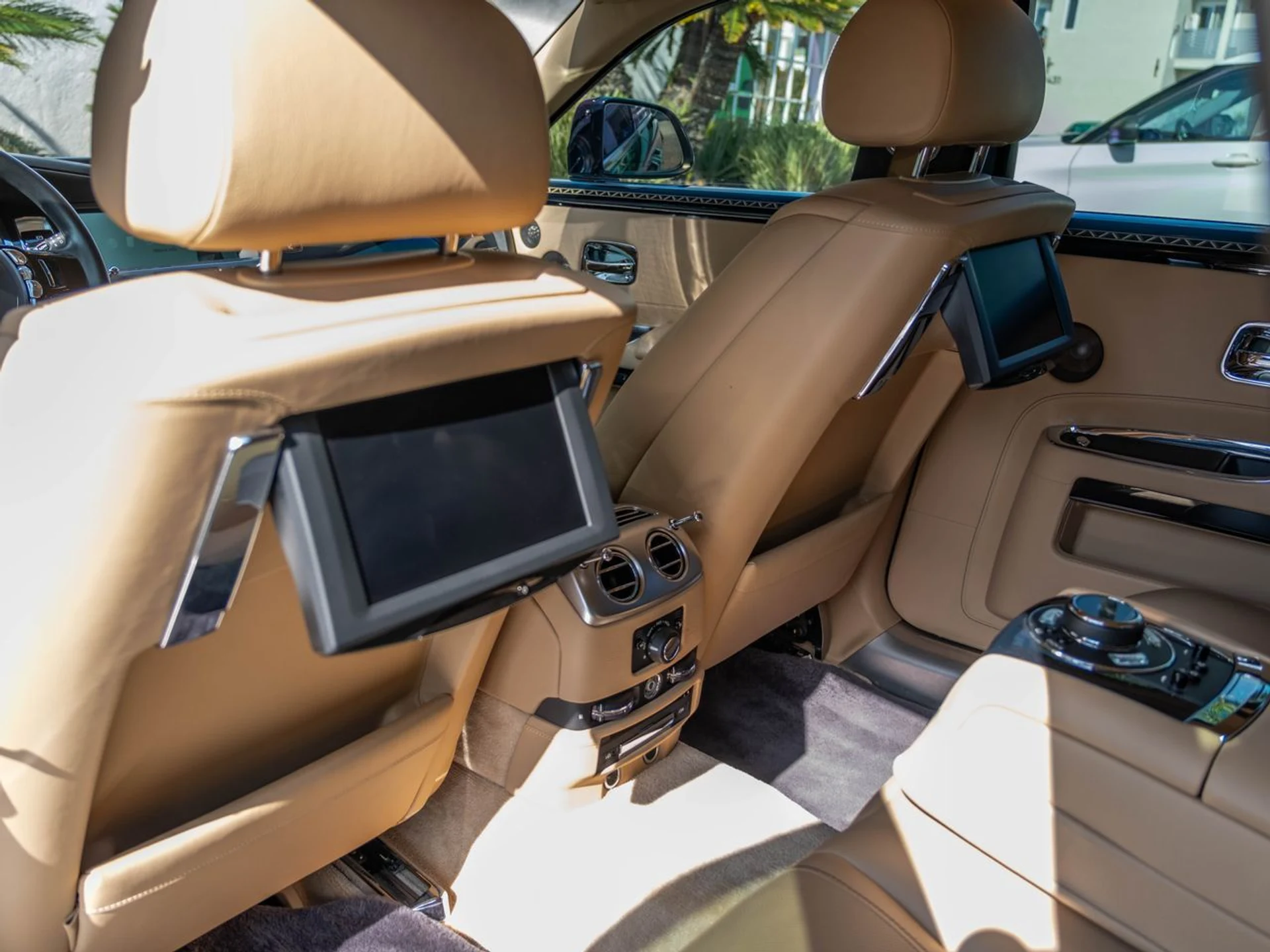 mph031_1016184394_a944b49010c47043f2e9d3d106f7ef10x_f2b46b193f