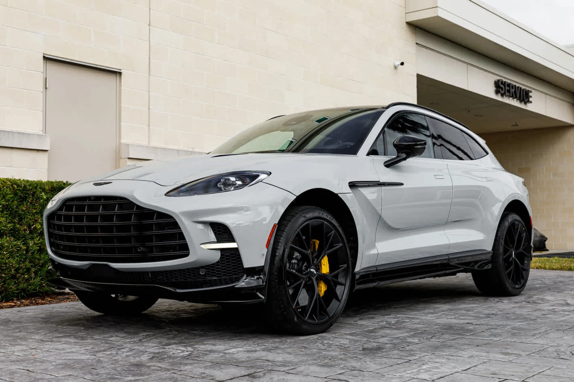 mph031_1022548513_32_898f48d611