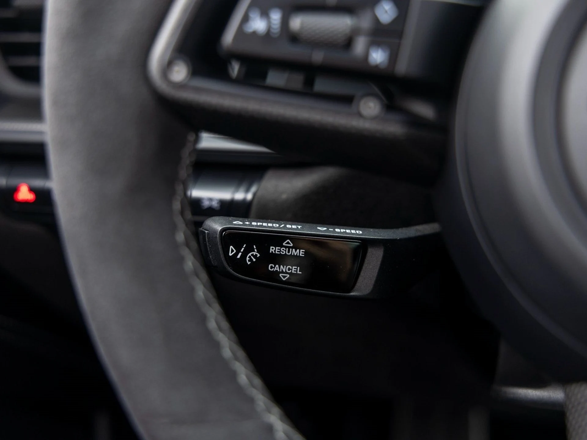 mph031_1024804055_32_21083bc2ff