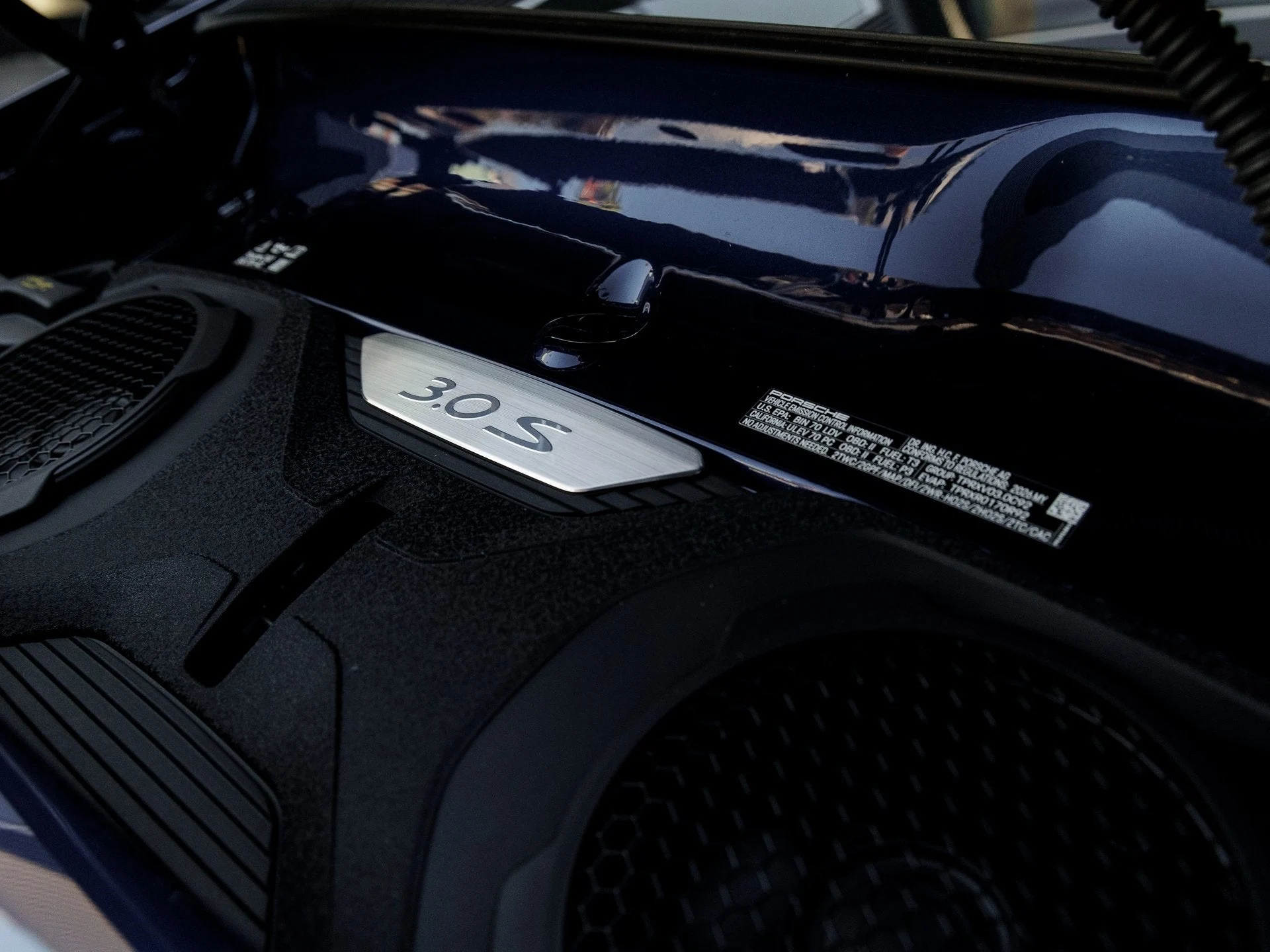 mph031_102935184_32_ed0a49b7a7