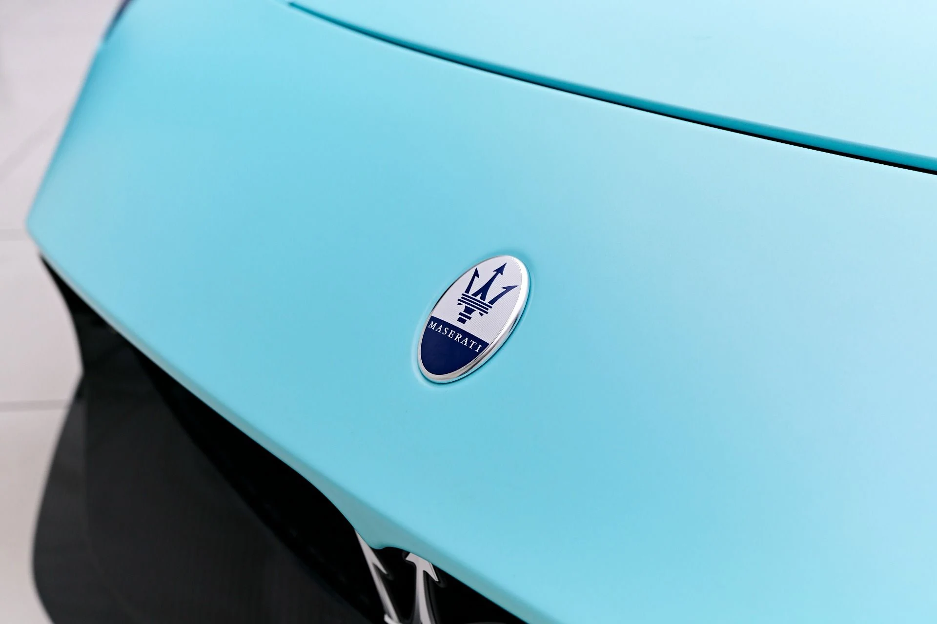 mph031_1035507177_Used_2023_Maserati_MC_20_Base_1753214645_0d7112093e