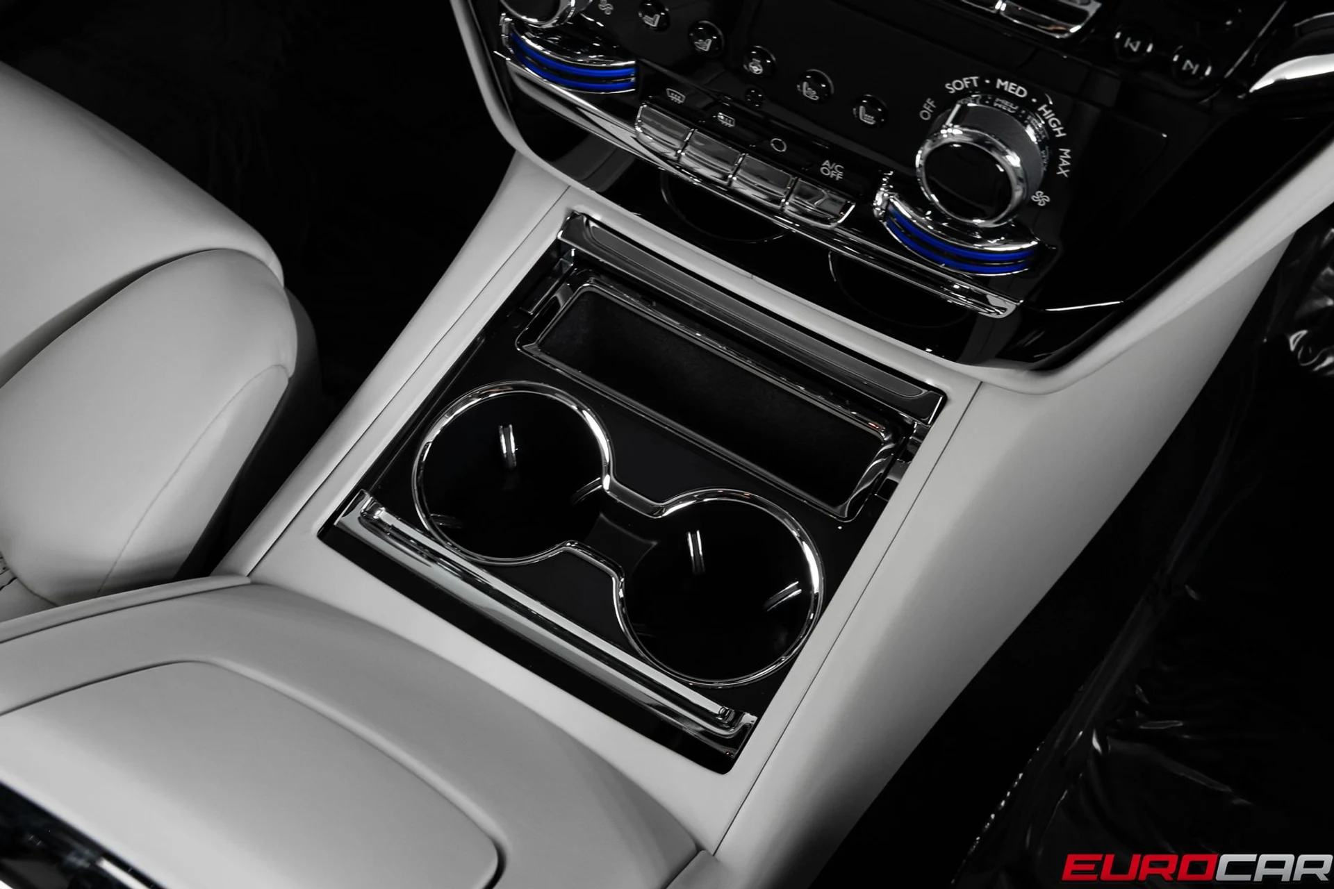 mph031_1038284755_7c65aadb_f3bf_4a9b_96fc_5d941f2e9d4e_1ec2996507