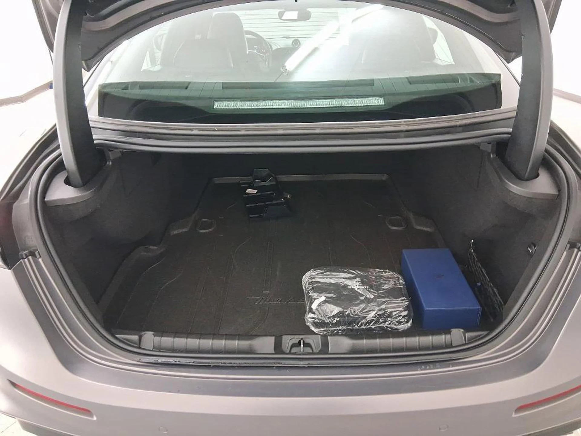 mph031_1041274143_o_P08f_F_Ogch9_Cp_LE_Lj_G6x4_Mh_UTCE_fef6b3e1a1