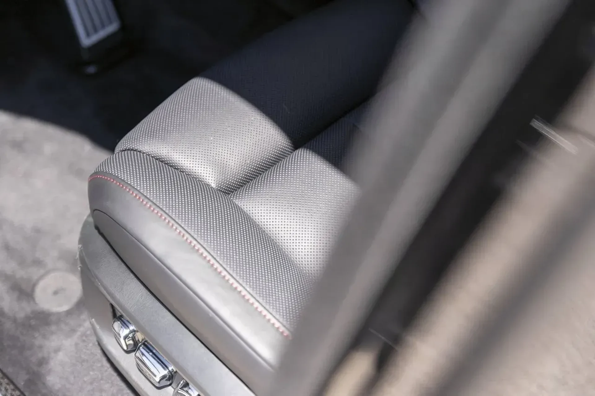 mph031_1047235810_88030840a4d34f30ba49cb3e47ce991f_dddc4b7d2a