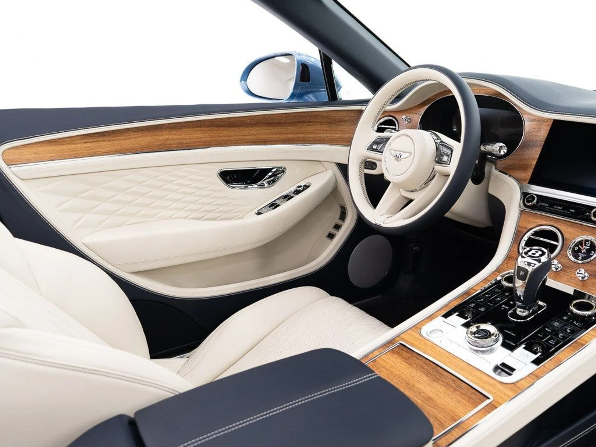 mph031_1049389197_14e0f656a2f2e479e184c4df0c4f84d8_462d7aaa18