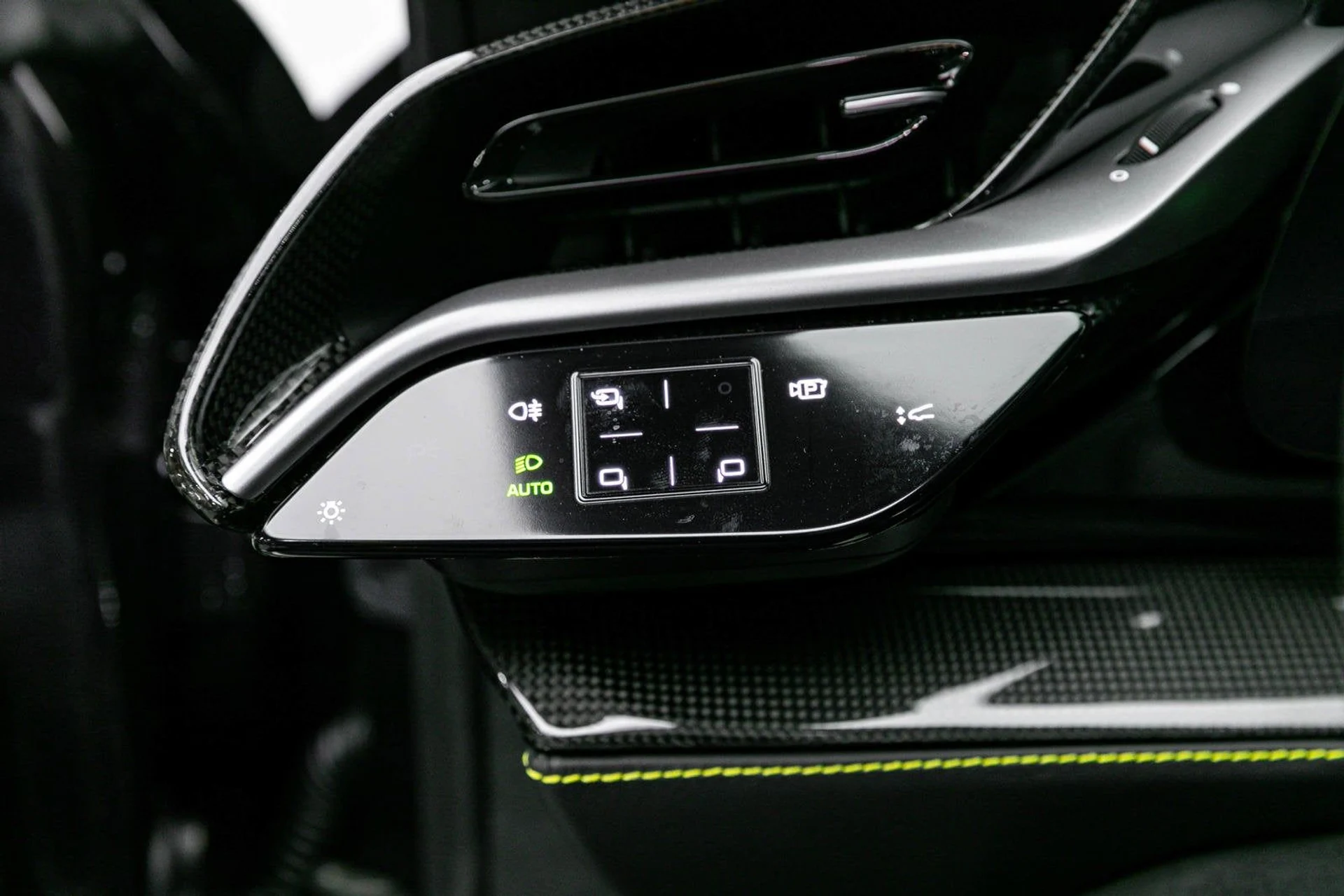 mph031_1052733372_554f10b67c324b3086865c89c6397199_a7edf1b186