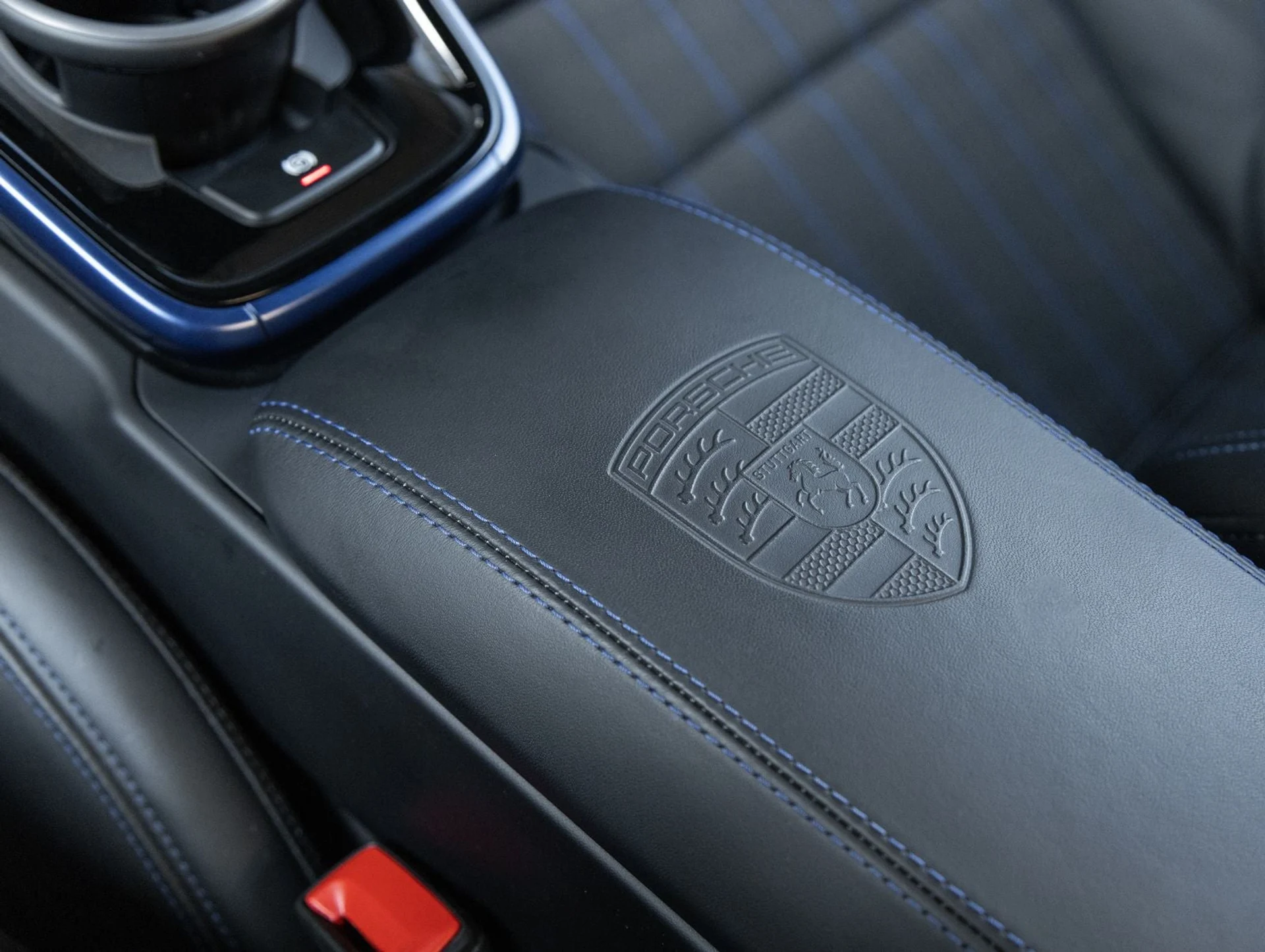 mph031_1053035605_32_14951a2f26