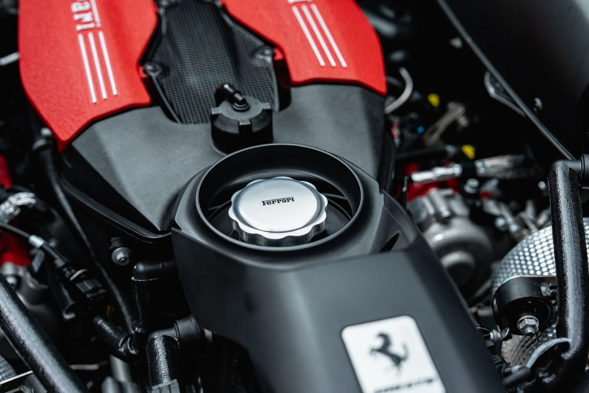 mph031_1061755743_Used_2018_Ferrari_488_GTB_1785446210_bbfff144c4