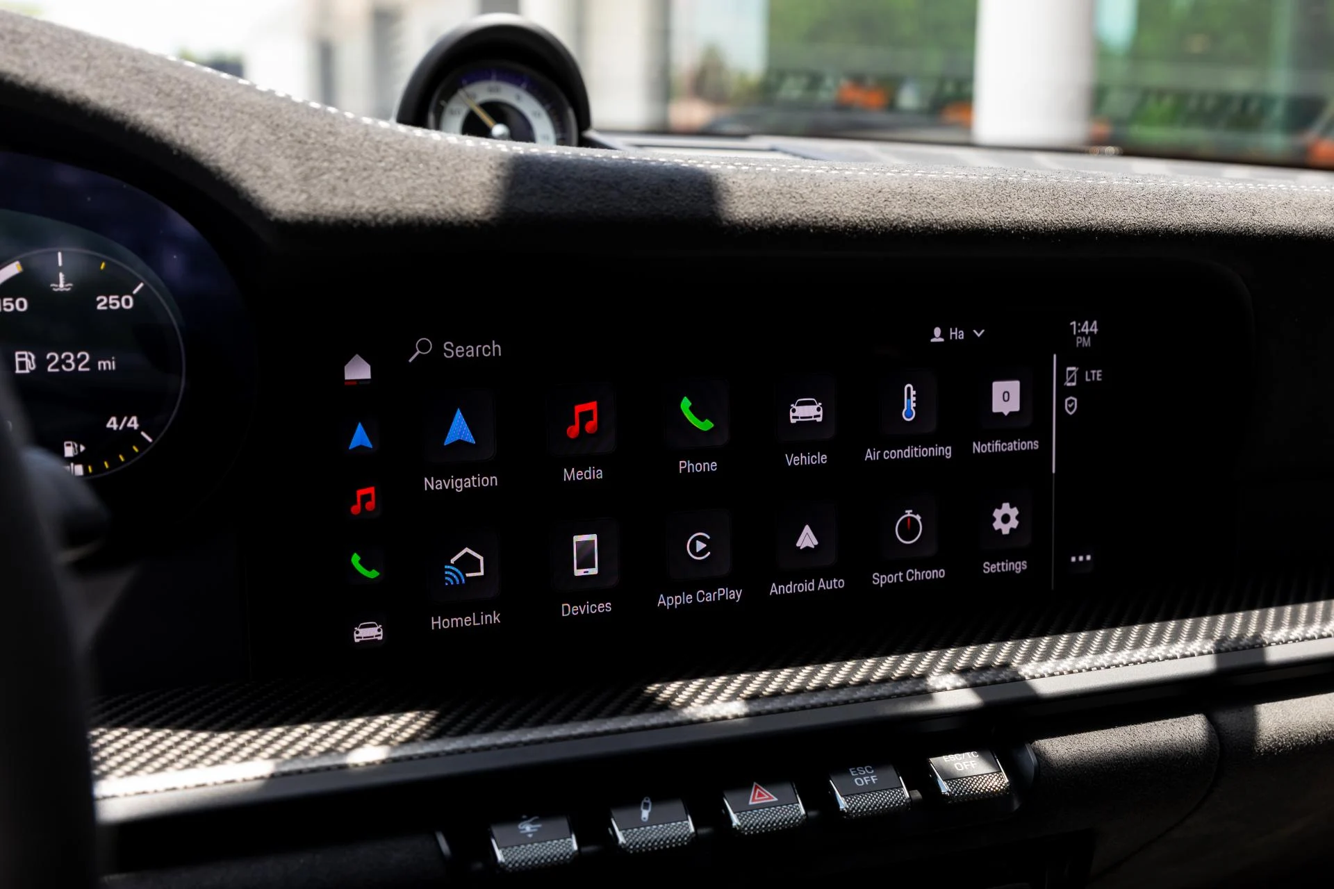 mph031_1064795654_551_p32_l_77de11b34b