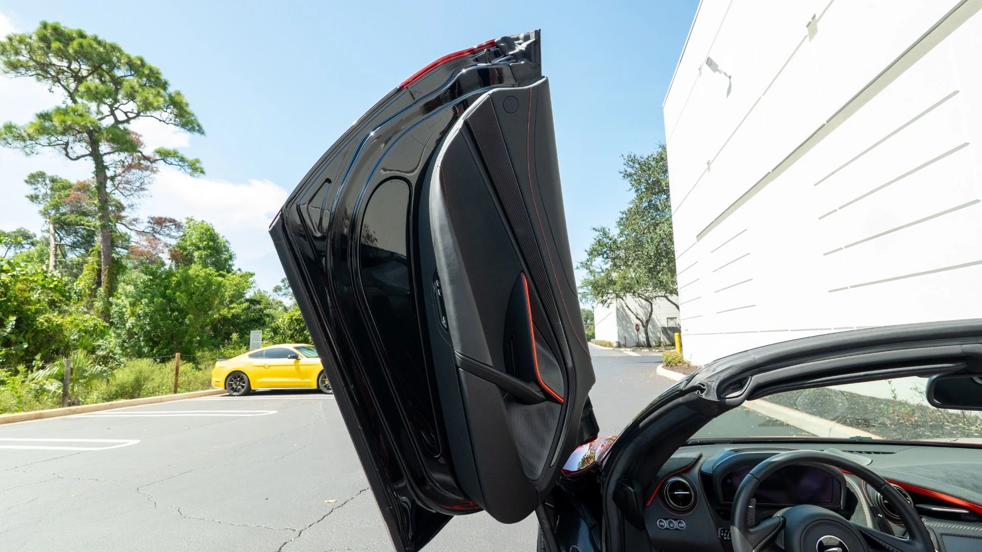 mph031_1066280193_Used_2022_Mc_Laren_720_S_Spider_1754430680_a908a0613c
