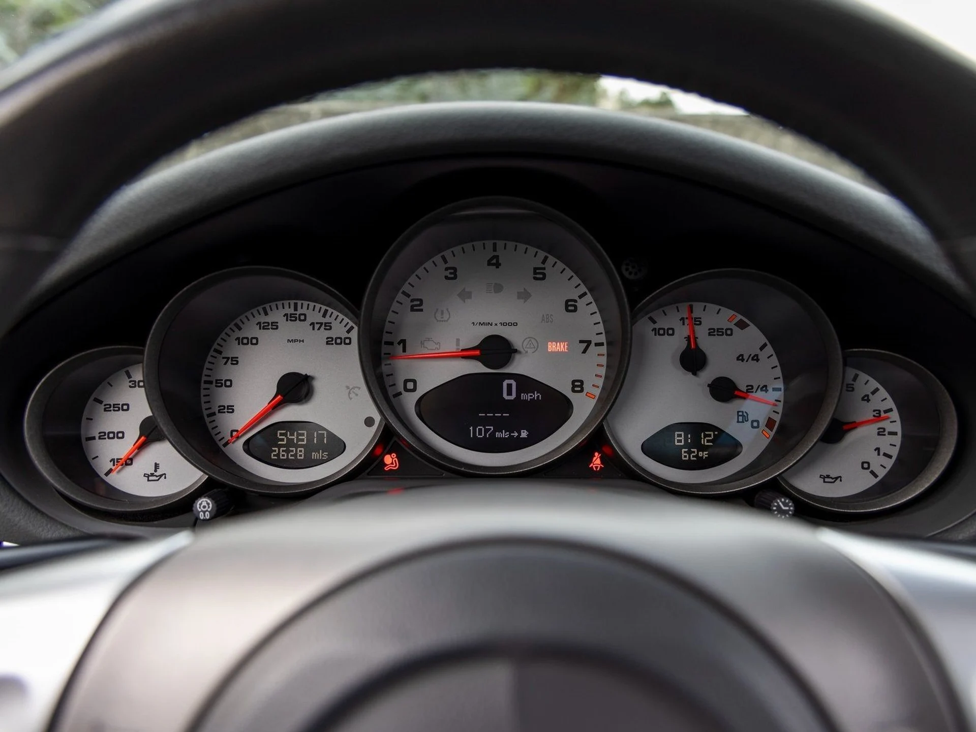 mph031_1069626938_32_4f7e291bb5