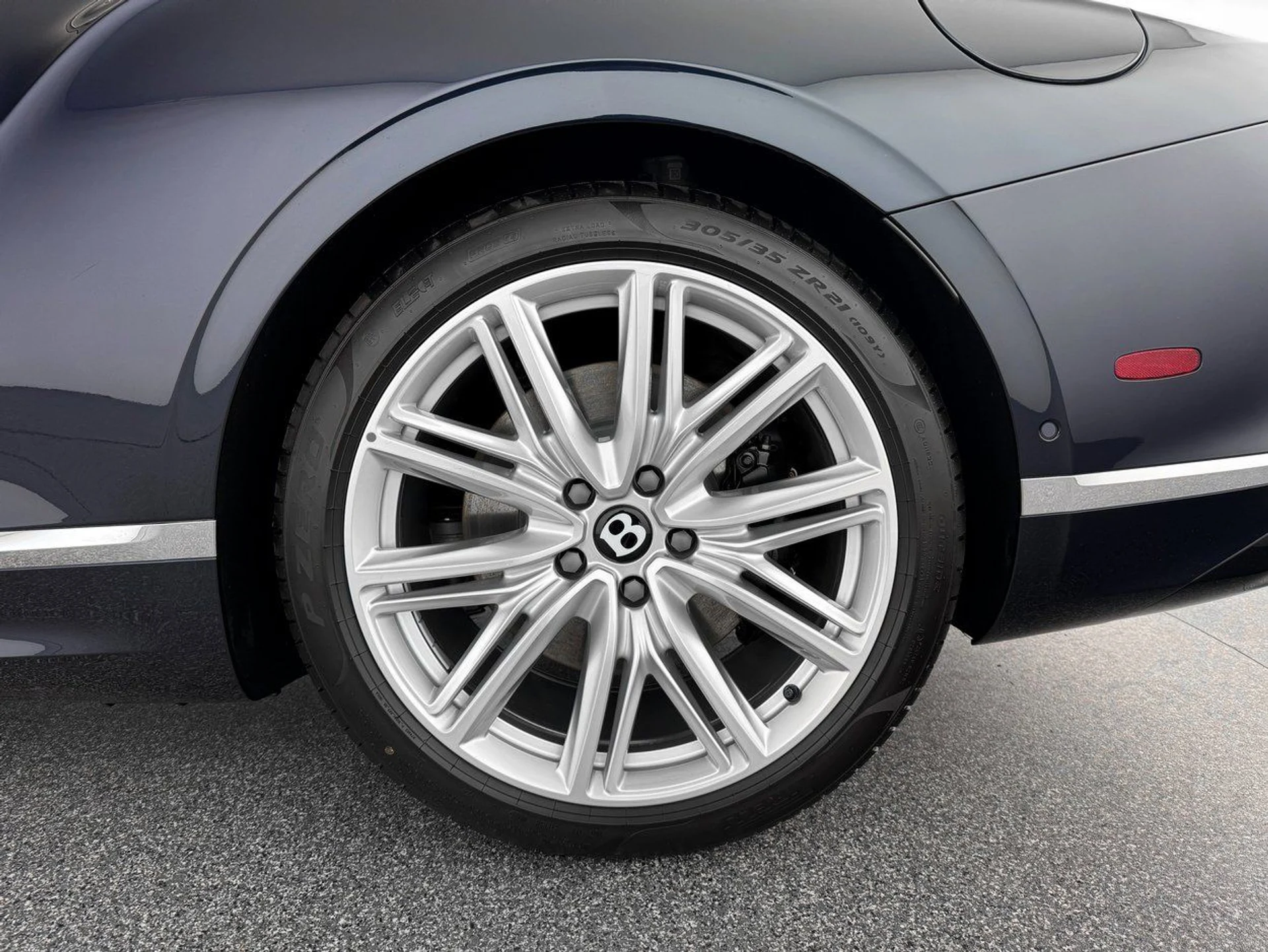 mph031_1076591700_4756a2f8f871d0994e892b4e661e5409x_3d7bd9d448