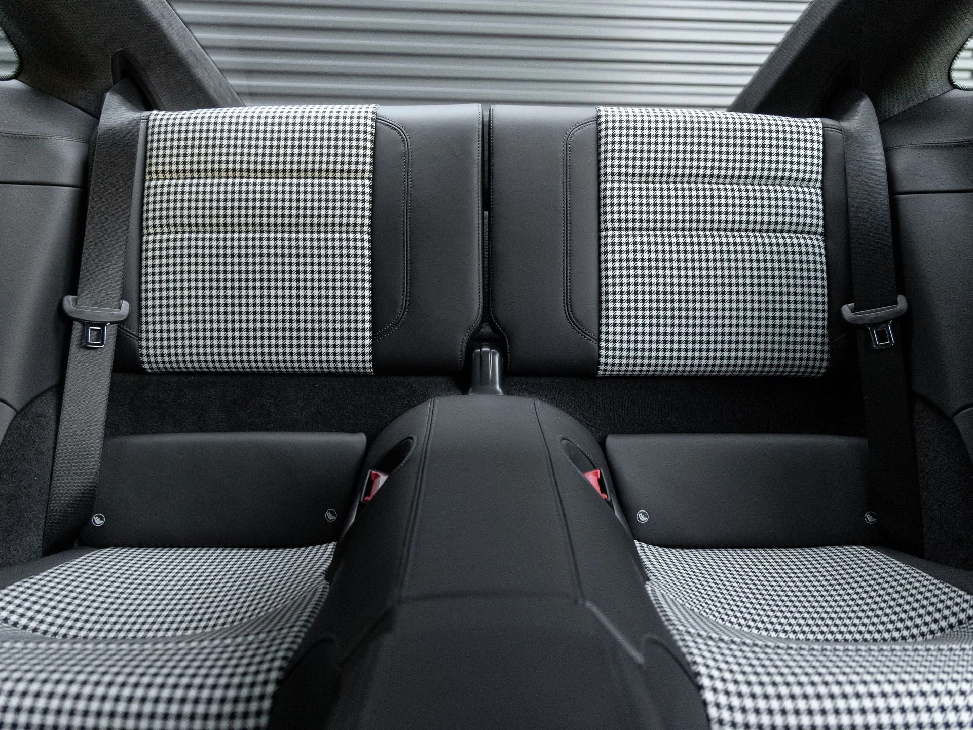 mph031_1078927586_32_36846bb606