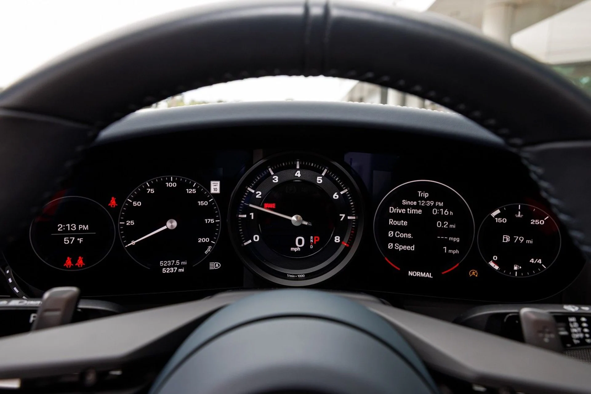 mph031_1082452570_644_p34_l_c05c4e511e