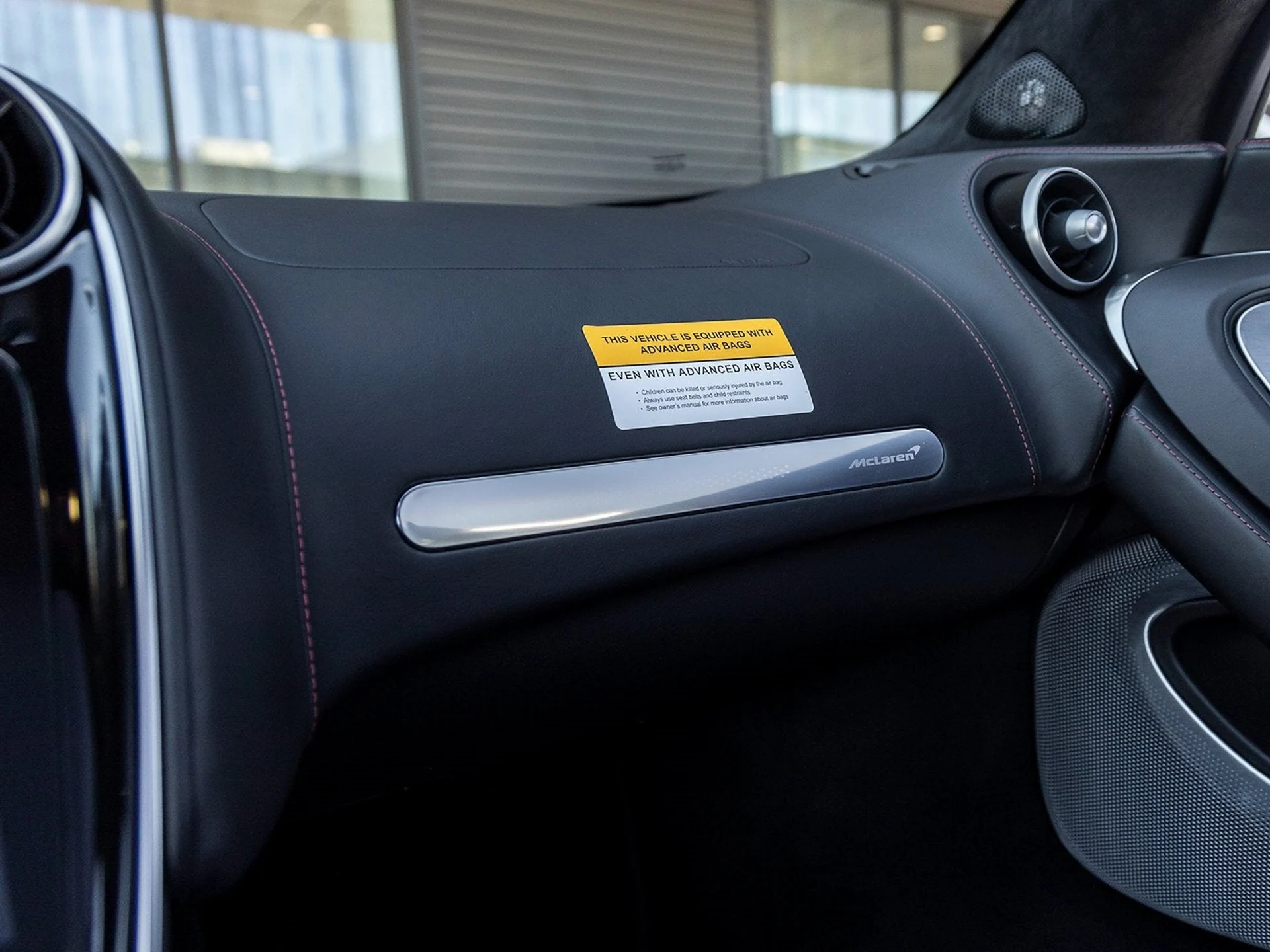 mph031_1087817722_32_1ed9b84c42