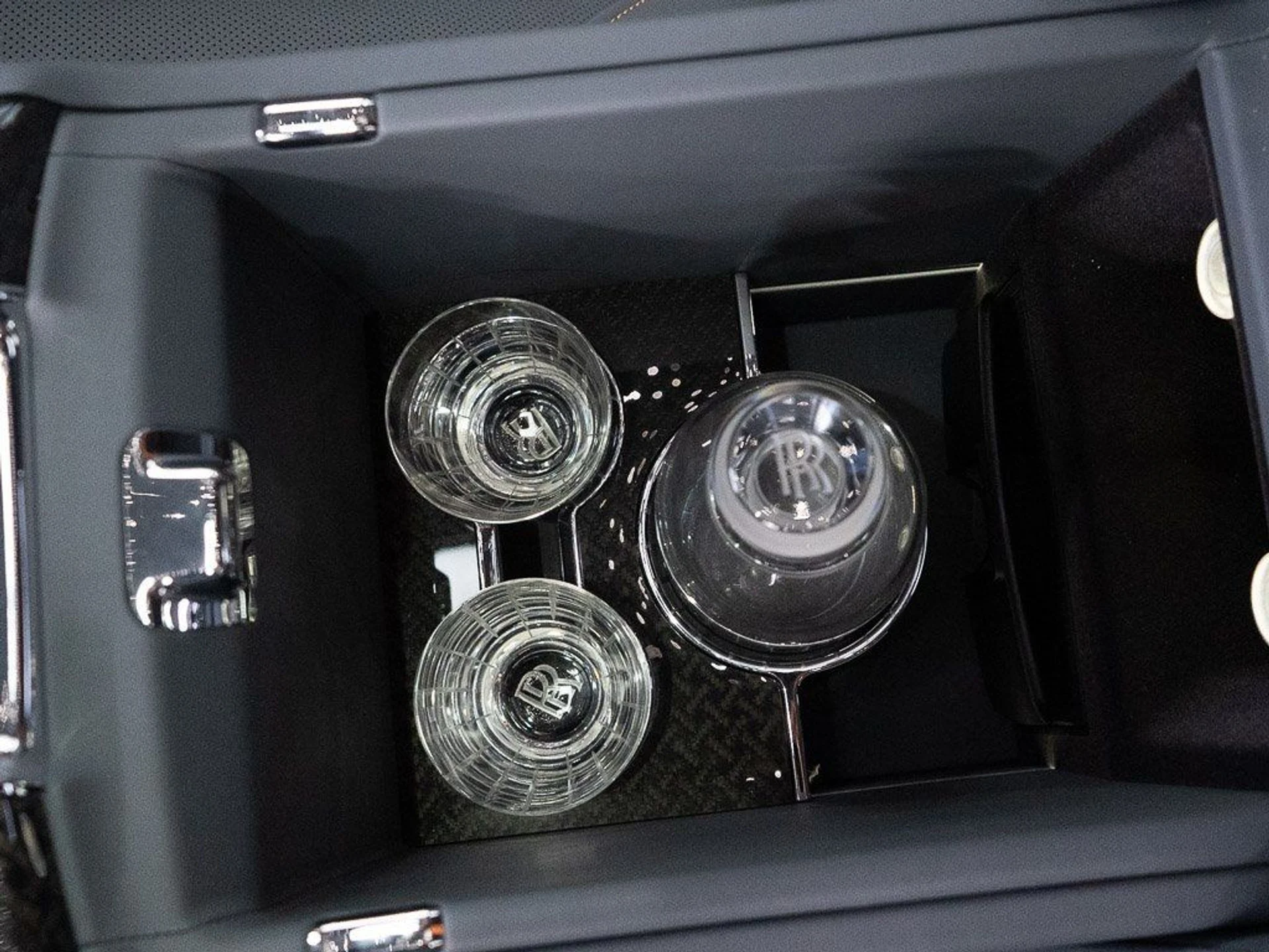 mph031_1092301240_fc44e2ea8e0c9723a28f614b37223582_3de0066d01