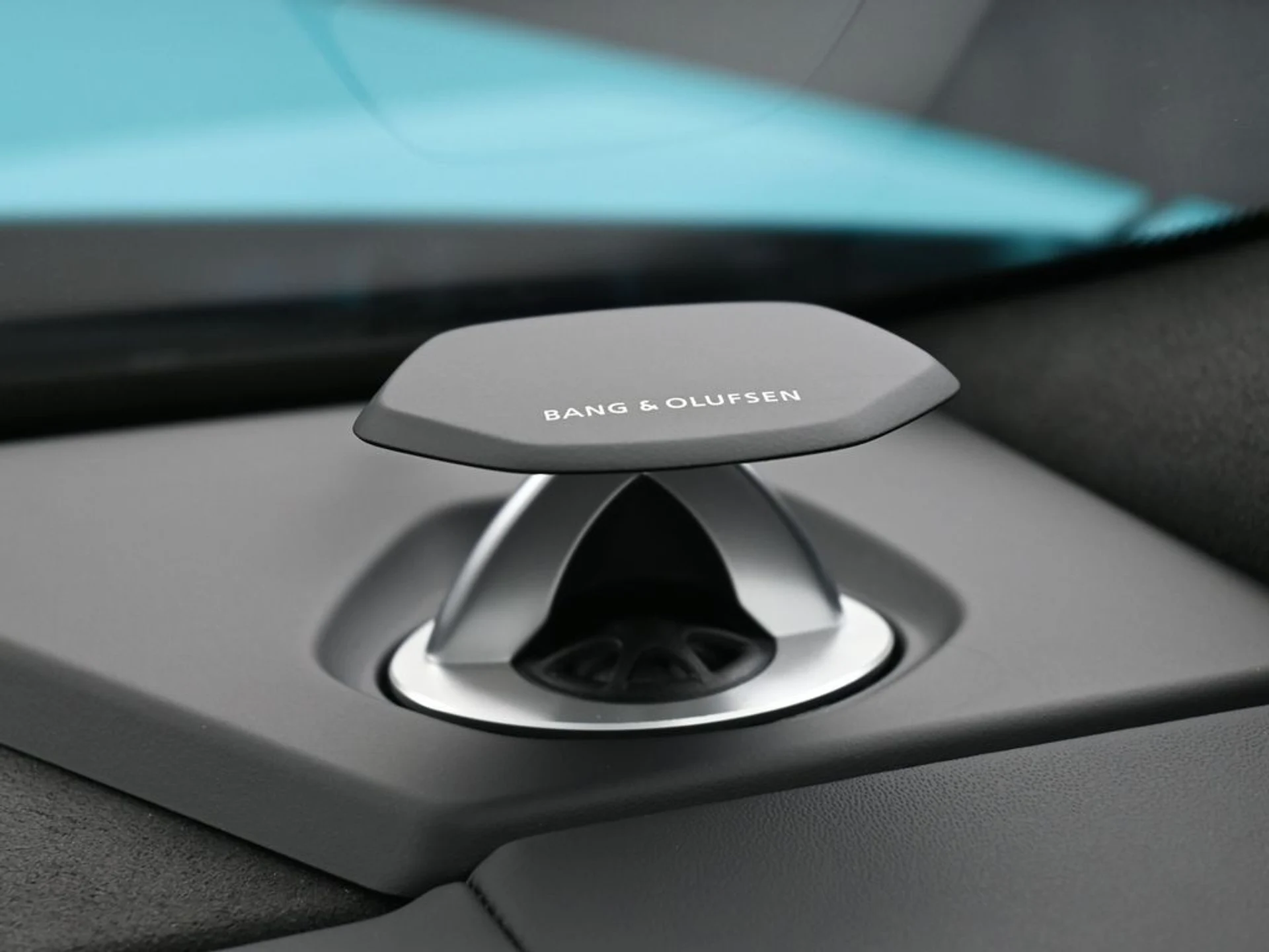 mph031_1095780526_2121a8be344744bee0412fed8bff82f0_6b6956912c