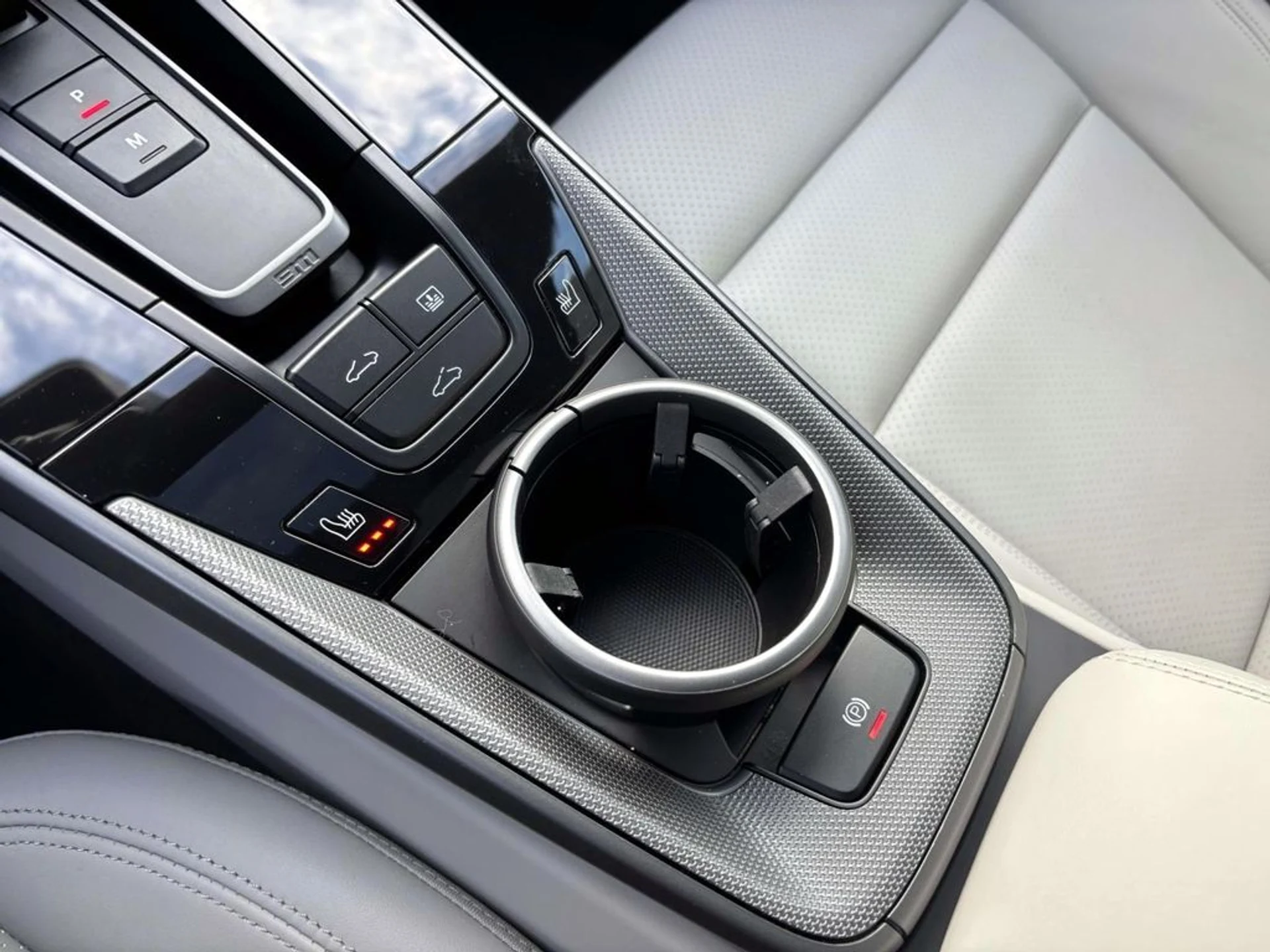 mph031_1095972245_8e5056baade99b2333b31a428807d520x_d453f96686