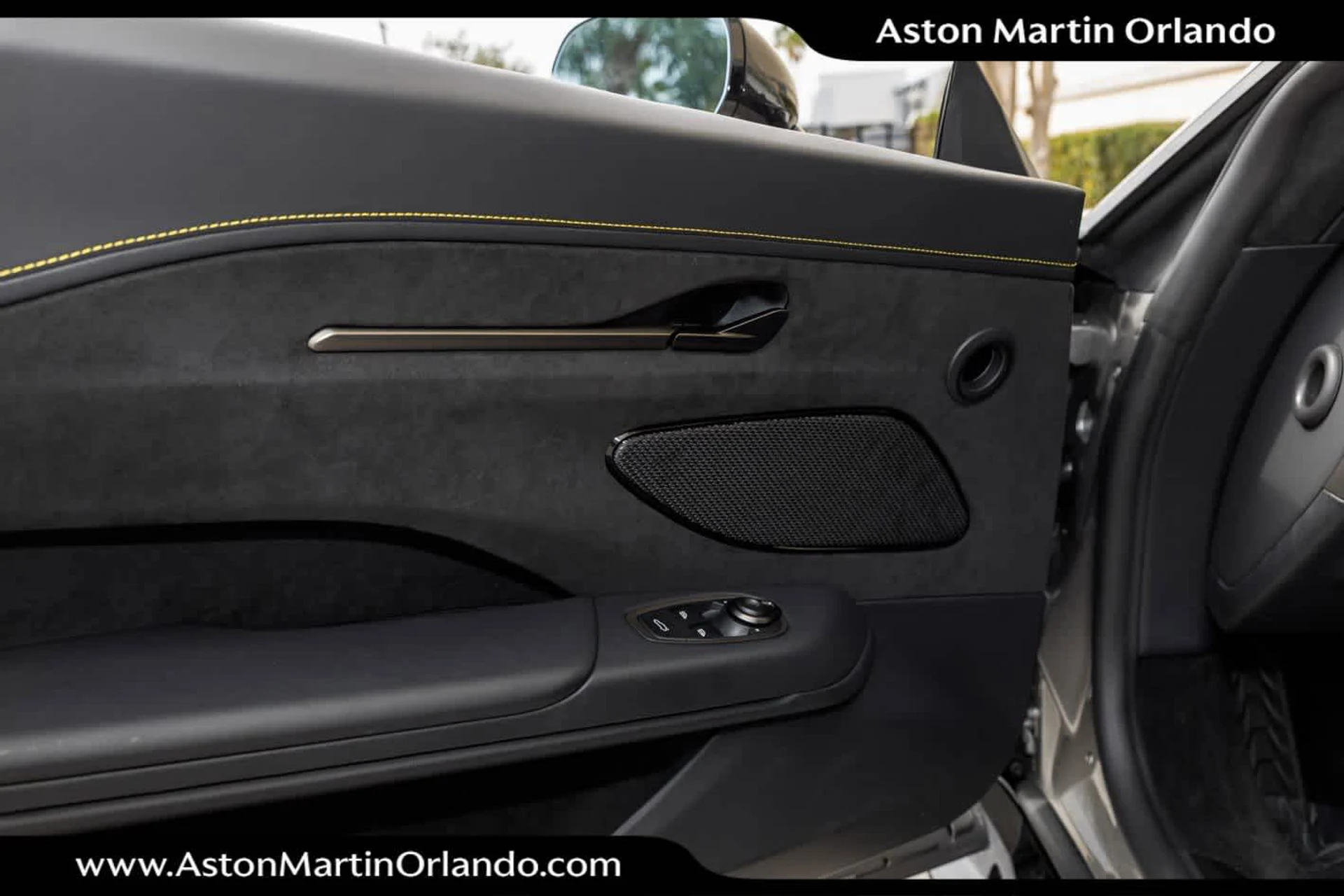 mph031_1103942185_32_54d84cc823