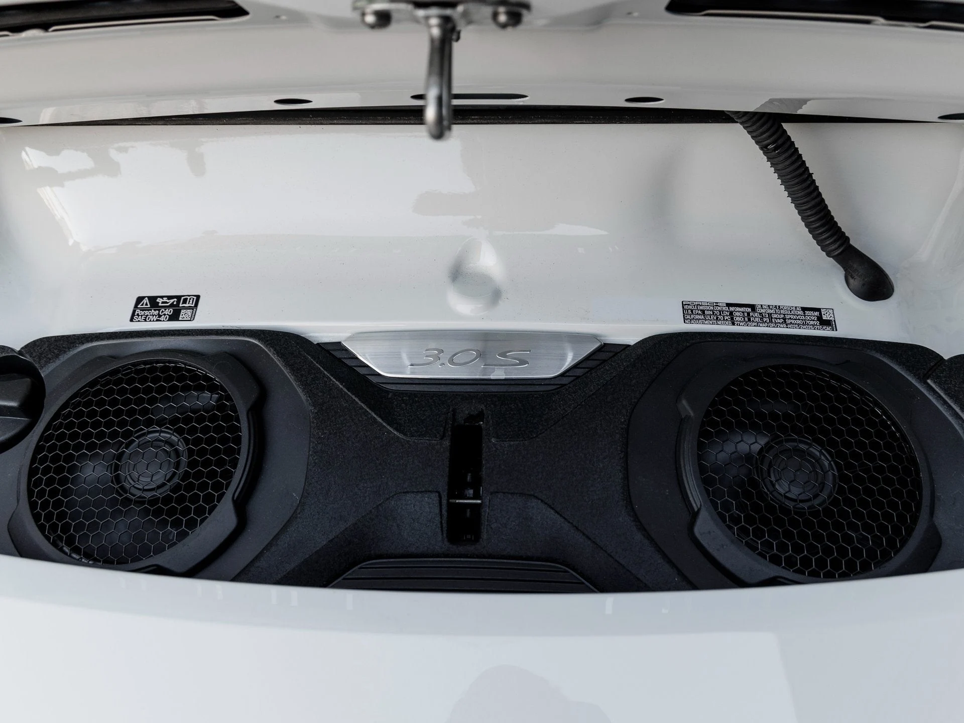 mph031_1113649943_32_4ae711b9ed