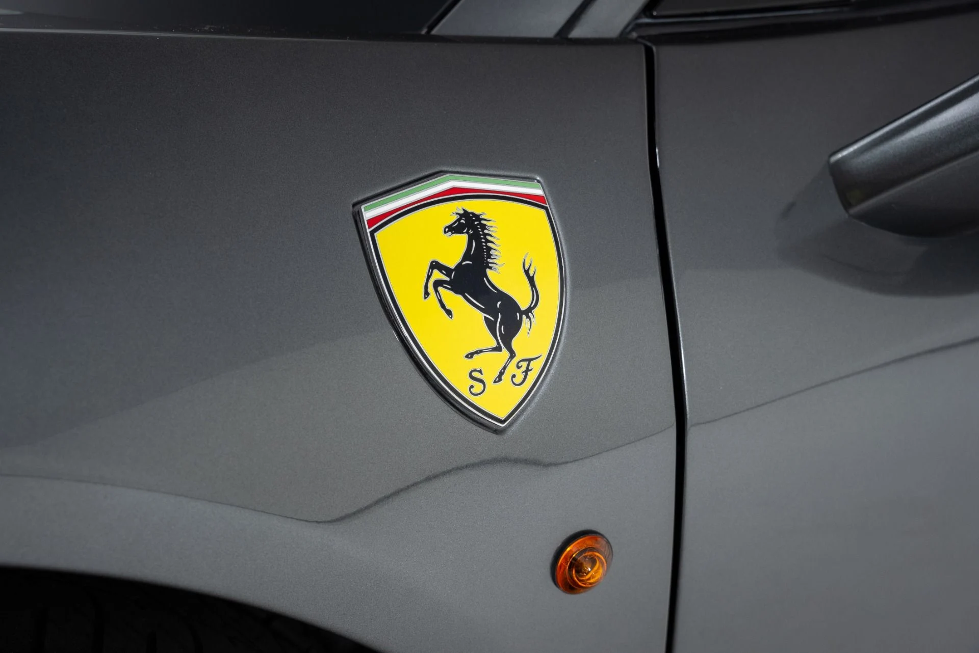 mph031_1121907104_Used_2012_Ferrari_458_Italia_1780600671_a3e74ea9bc