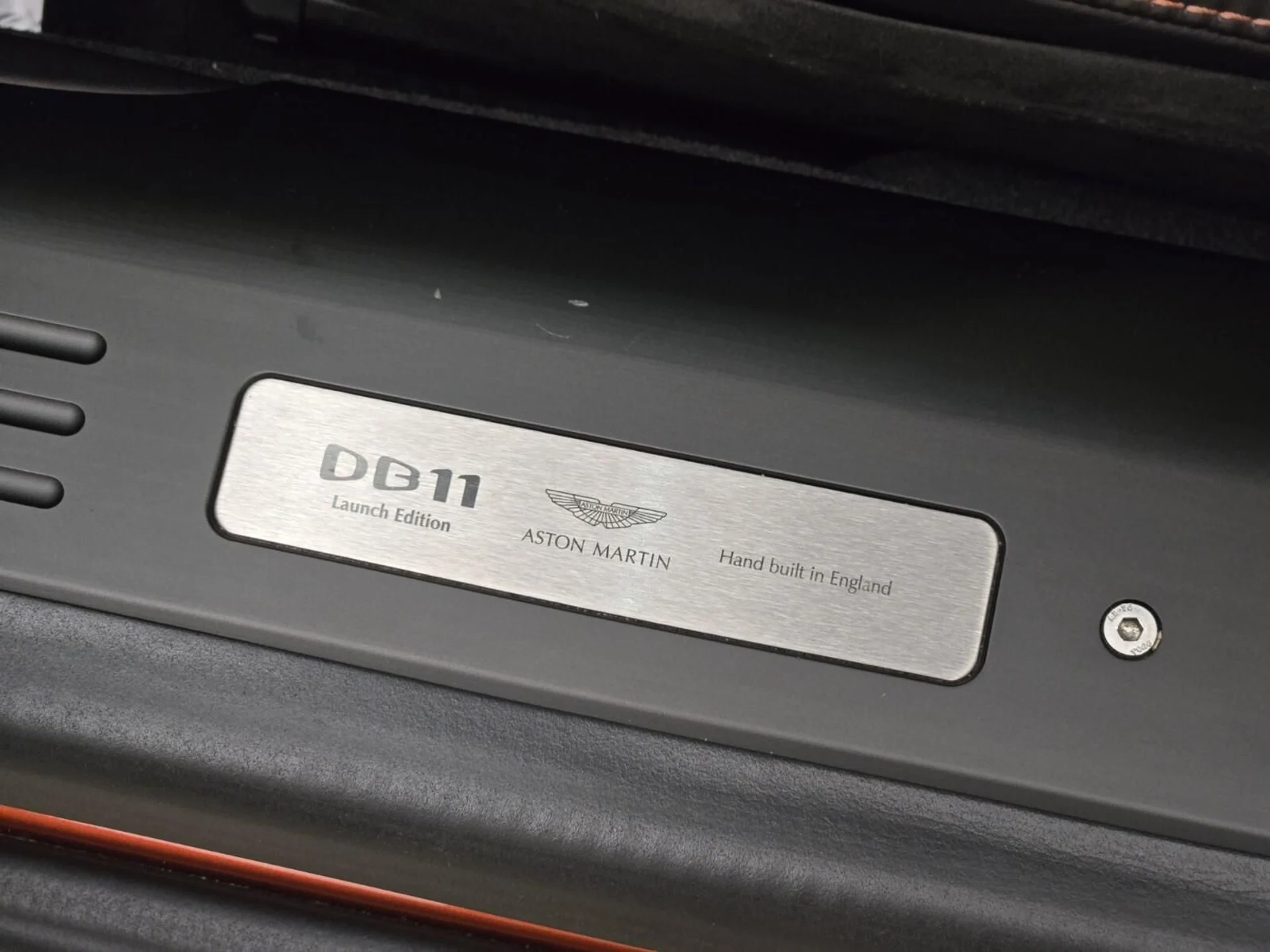 mph031_1125354613_Used_2017_Aston_Martin_DB_11_Launch_Edition_1765003839_9ac4bdb643