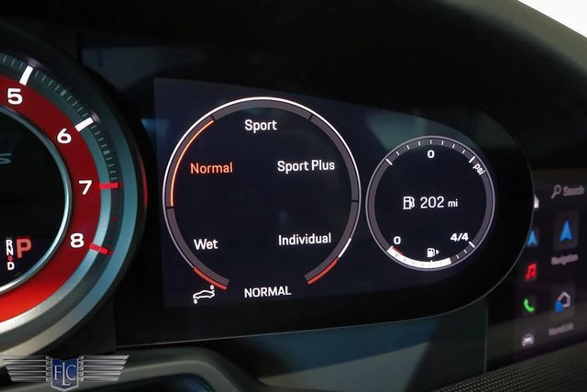 mph031_1150578539_used_2025_porsche_911_turboscabriolet_9689_23063481_36_640_16c55dcd7f