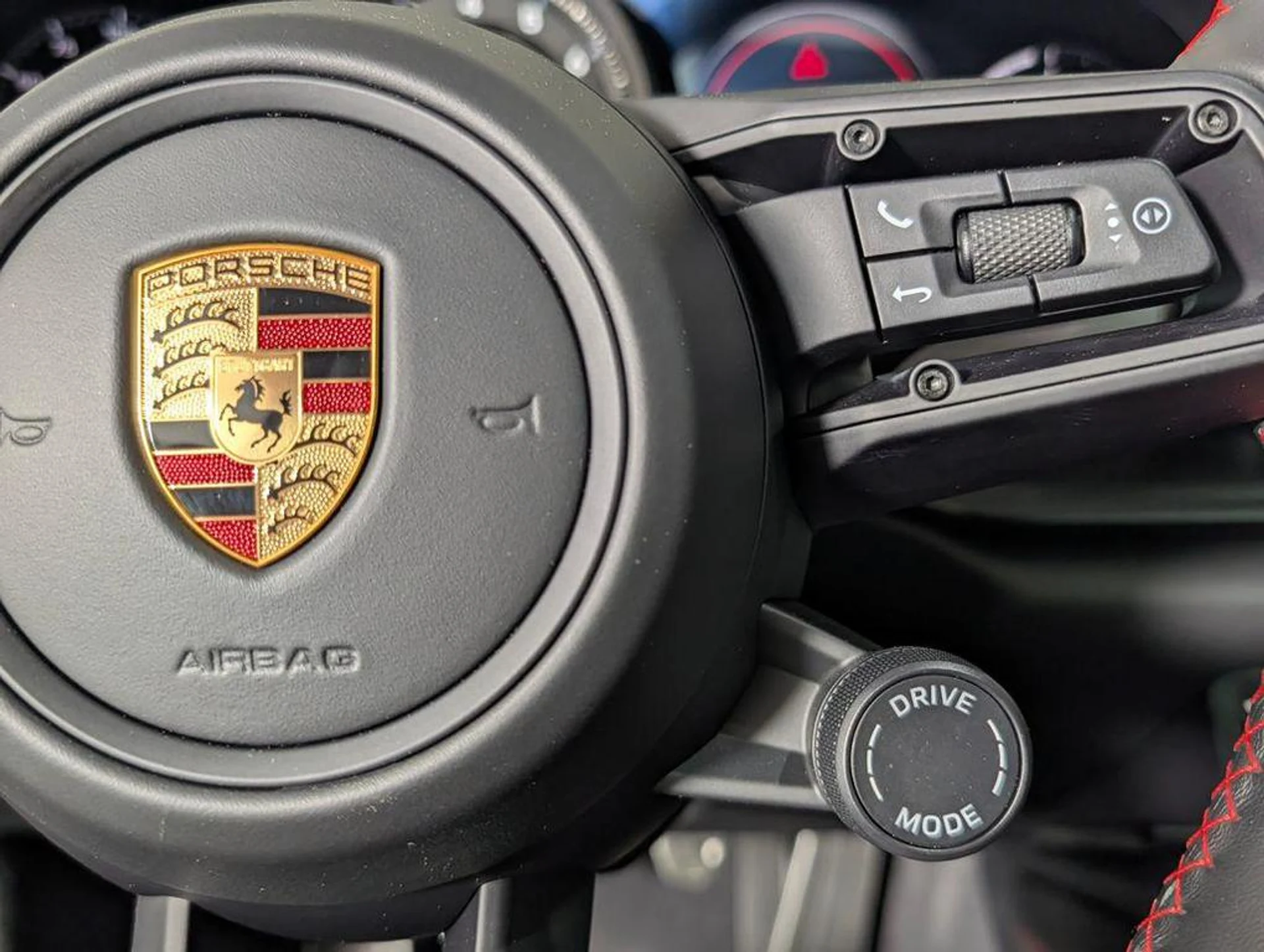 mph031_1152297648_816h_Db_0_JN_Jjeqky_D_ilb_Ik_Q4lk_2cef5bc43c