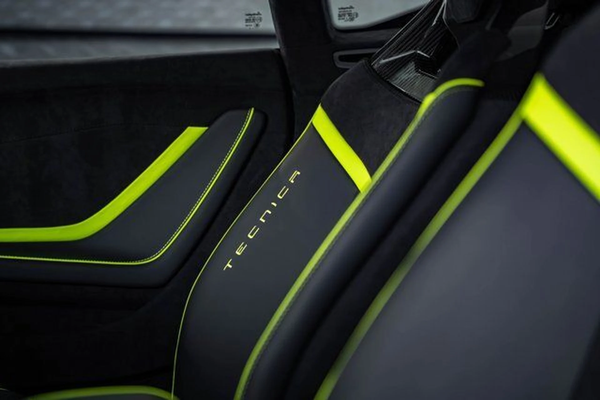 mph031_1152653400_be8145ac80fa2a1a2cbfbf9153cc9201_d49d664cc5