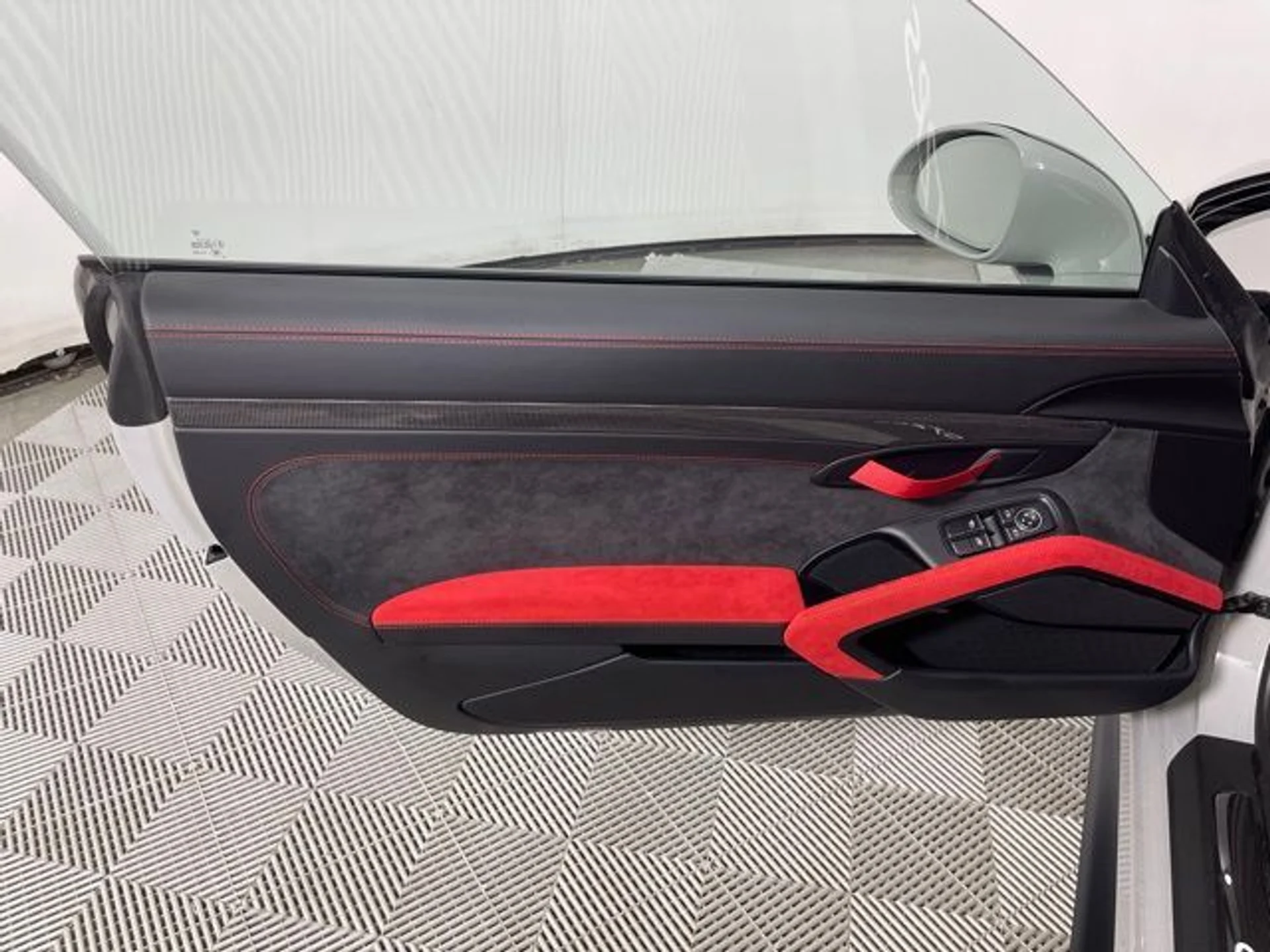 mph031_1153542192_c5a0354d80fc430e93d22258bb37aaafx_08fbc3ec72