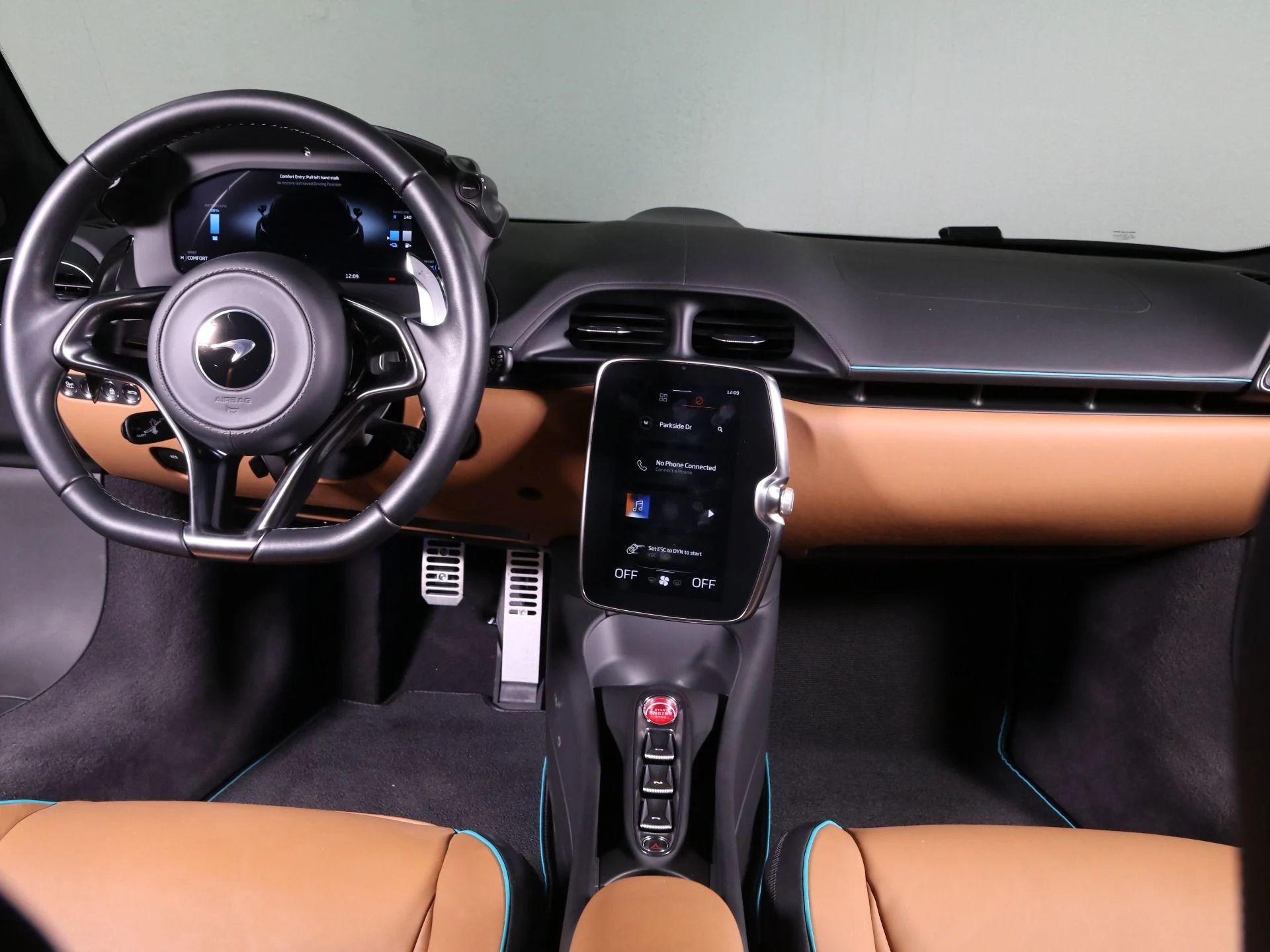 mph031_1157380715_Used_2023_Mc_Laren_Artura_Tech_Lux_1738211933_d7b9dfe33b