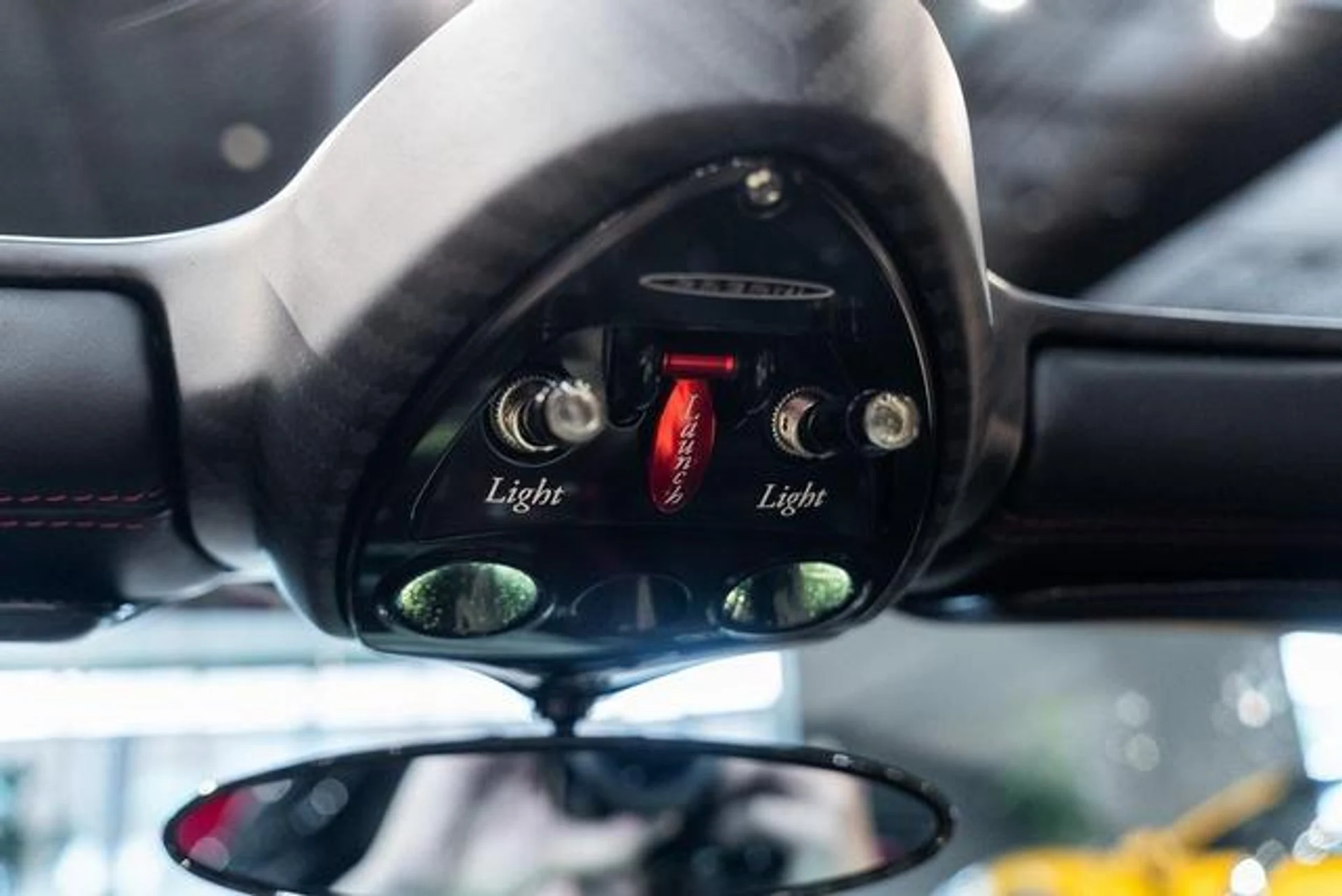 mph031_1181718916_a_RZP_Lji08y9_FTOQ_Od1m_G_Yx_U_Dyuw_db149bb5ca