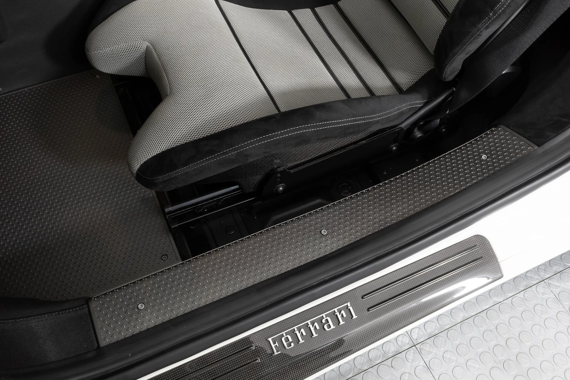 mph031_1184615774_c27531dea9569f19e88b7cc9c59d7b00_7144df0e1e