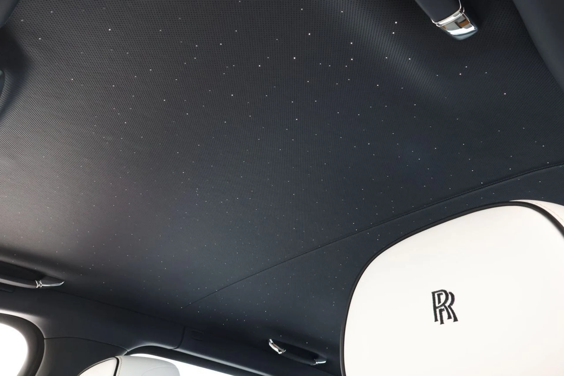 mph031_1201610203_32_2b04e63179